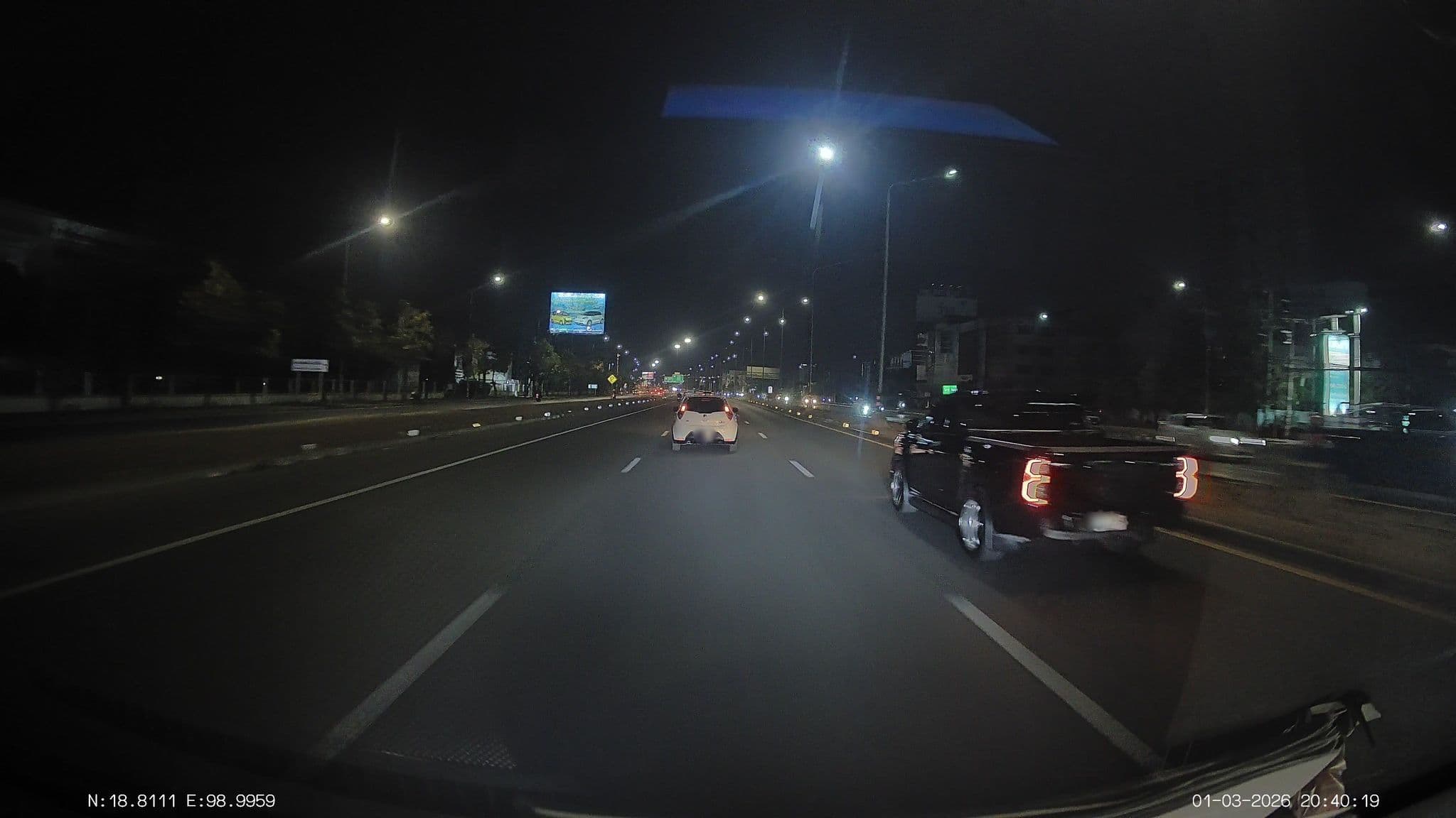 Street view near โรงแรมเซเว่นเดย์ สาขาป่าตัน, Chiang Mai — © ThailandCambodia (CC BY-SA · Mapillary)