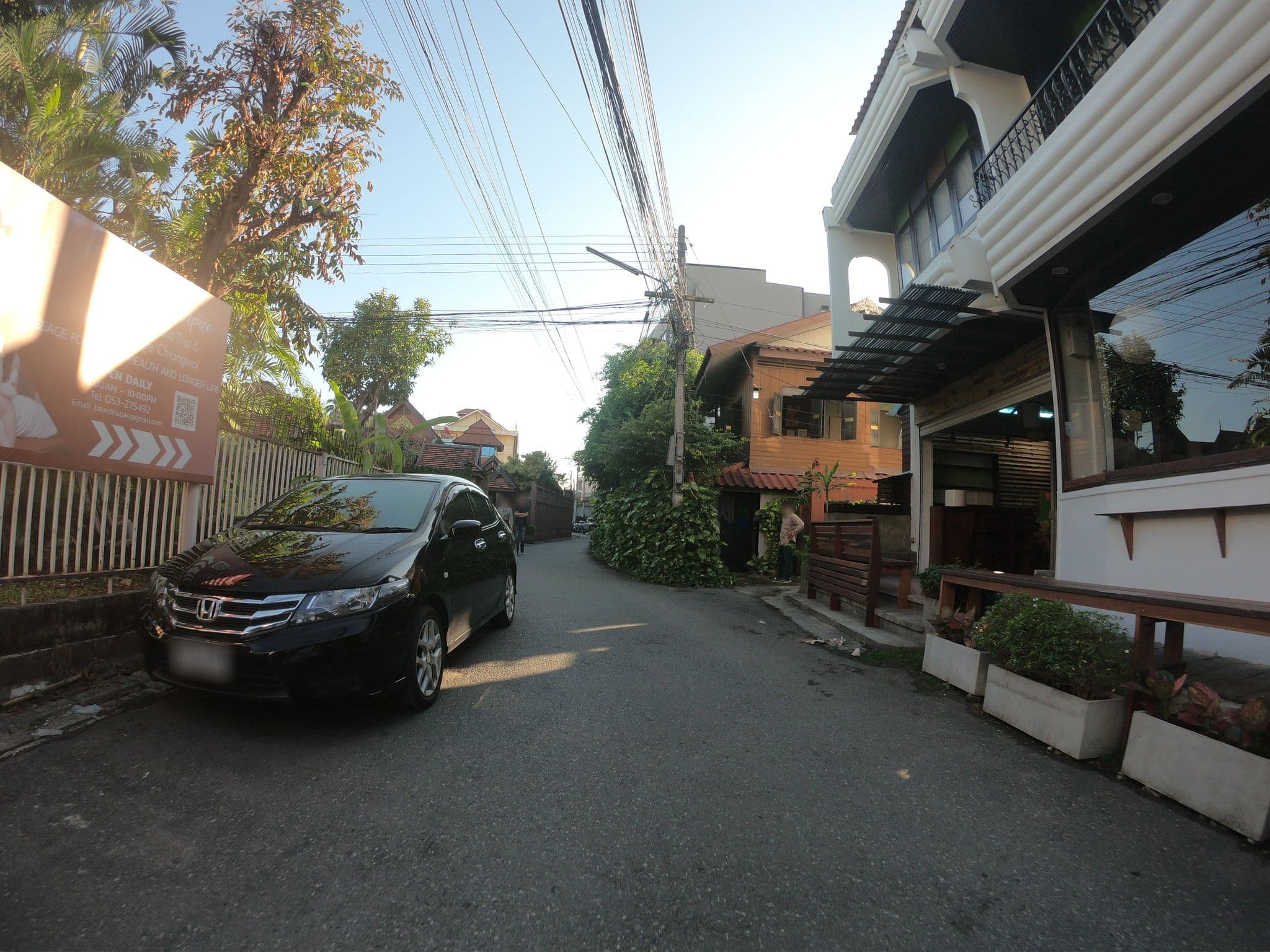 Street view near Micasa Guesthouse, Chiang Mai — © chanuwath_grab (CC BY-SA · Mapillary)