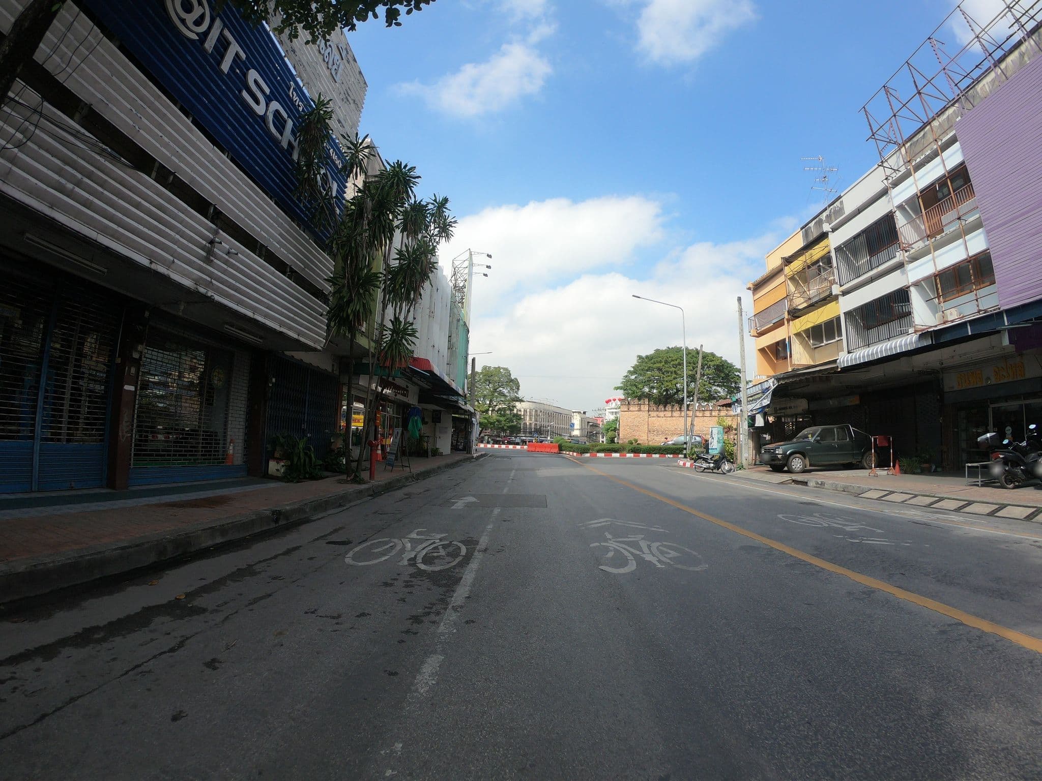 Street view near fun-wahn hostel&cafe, Chiang Mai — © chanuwath_grab (CC BY-SA · Mapillary)