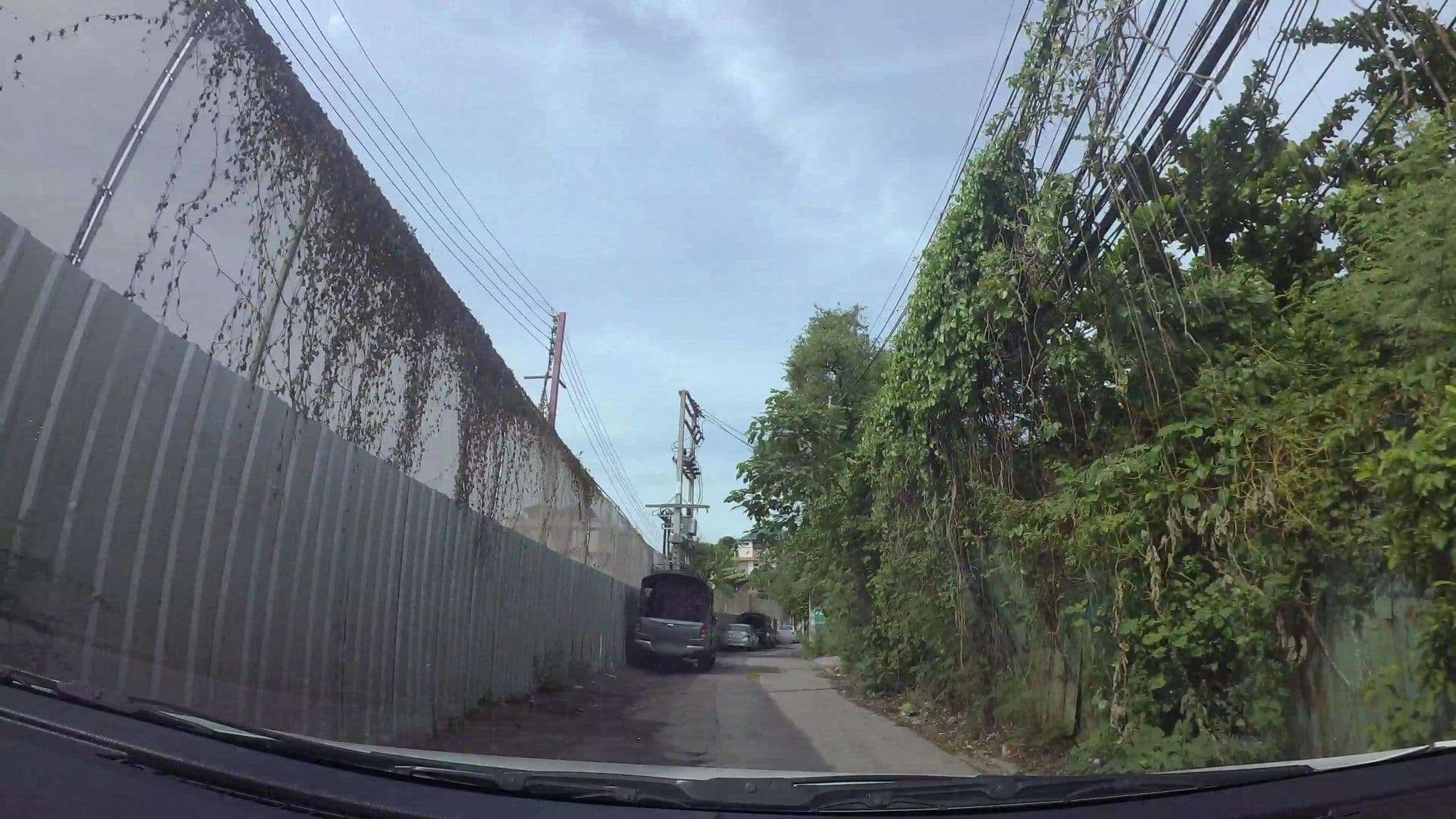 Street view near Manathai Village Chiang Mai, Chiang Mai — © kaart_3 (CC BY-SA · Mapillary)