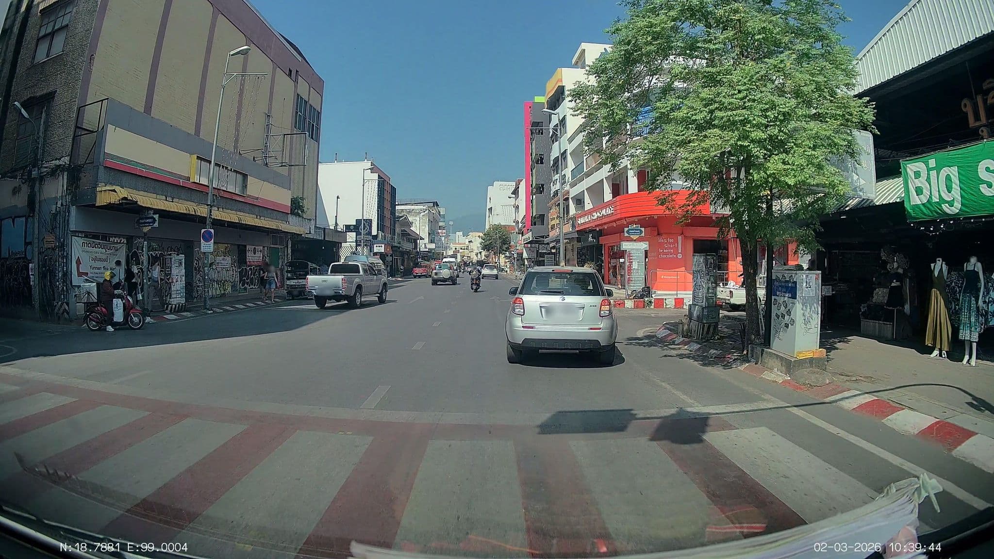 Street view near Stay Thapae Hostel, Chiang Mai — © ThailandCambodia (CC BY-SA · Mapillary)