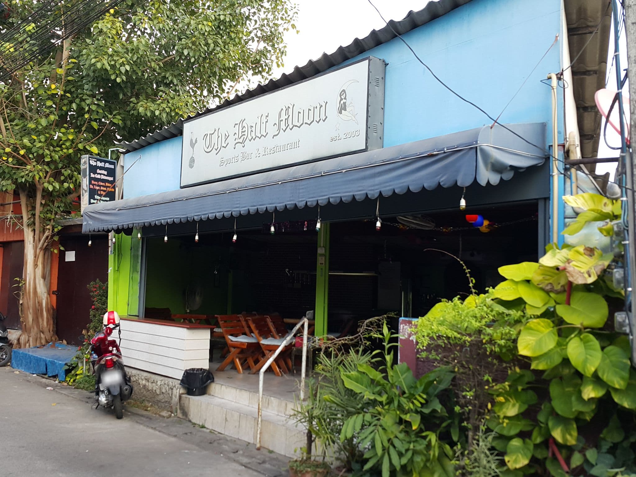 Street view near Gardenia Home, Chiang Mai — © jrcarlsen (CC BY-SA · Mapillary)