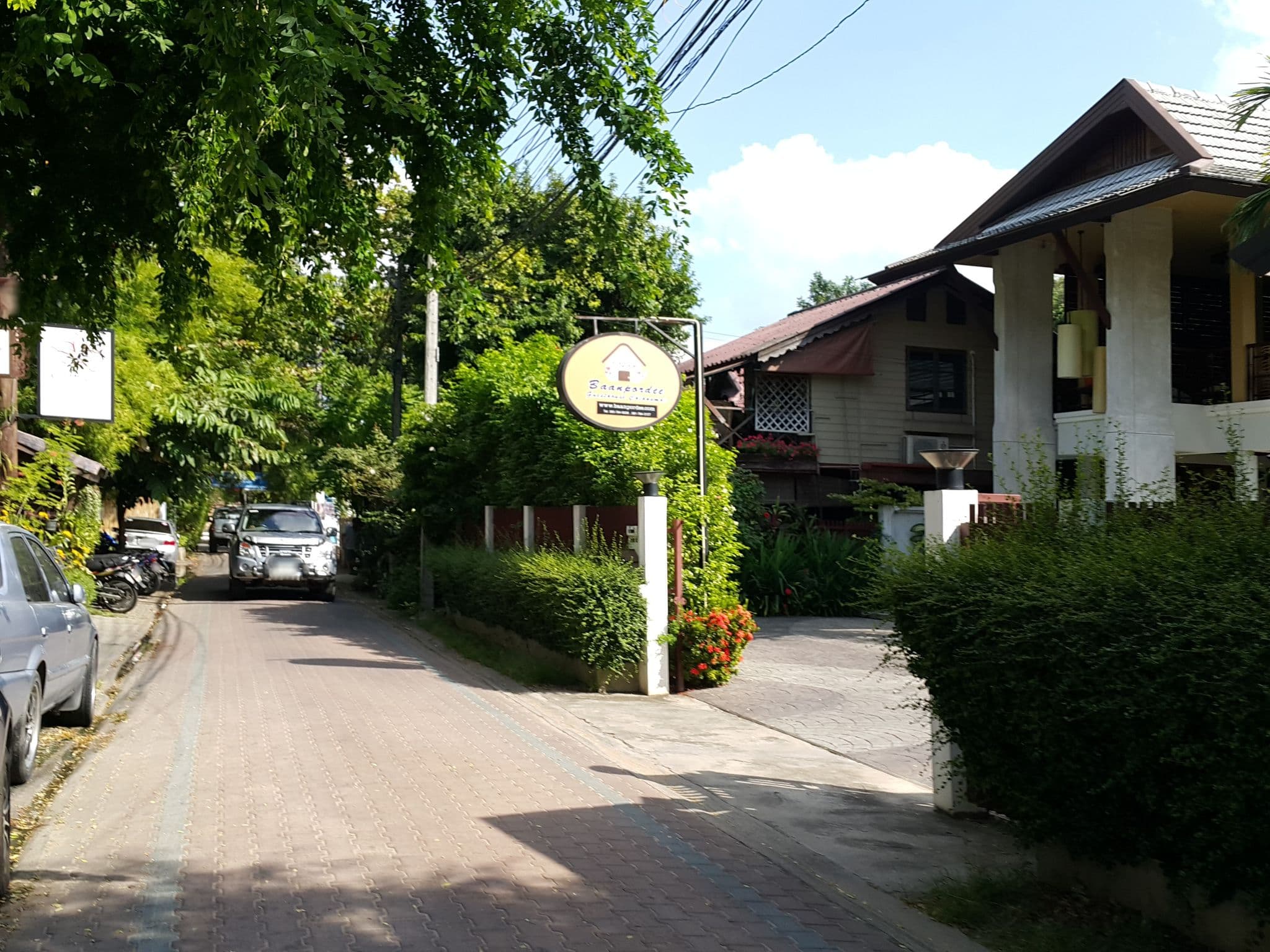 Street view near Jambolan, Chiang Mai — © jrcarlsen (CC BY-SA · Mapillary)