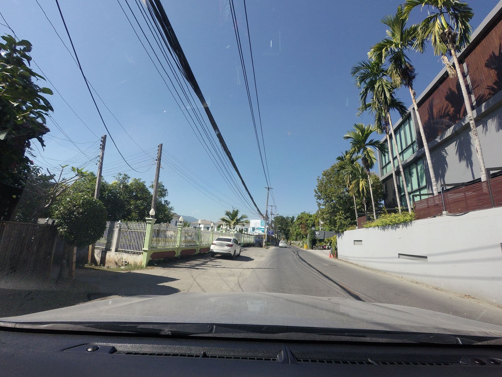 Street view near Zensala Boutique Resort, Chiang Mai — © mishari (CC BY-SA · Mapillary)