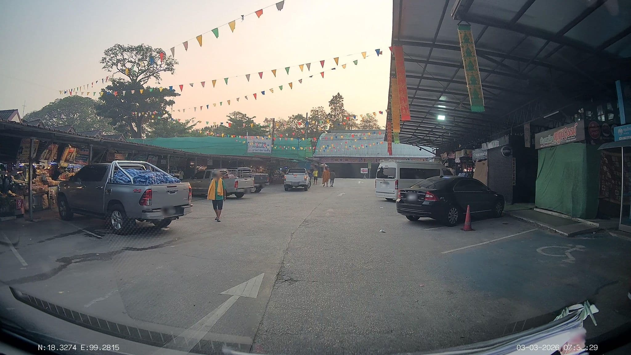 Street view near บ้านสวนทุ่งเกวียน, Mae Tha — © ThailandCambodia (CC BY-SA · Mapillary)