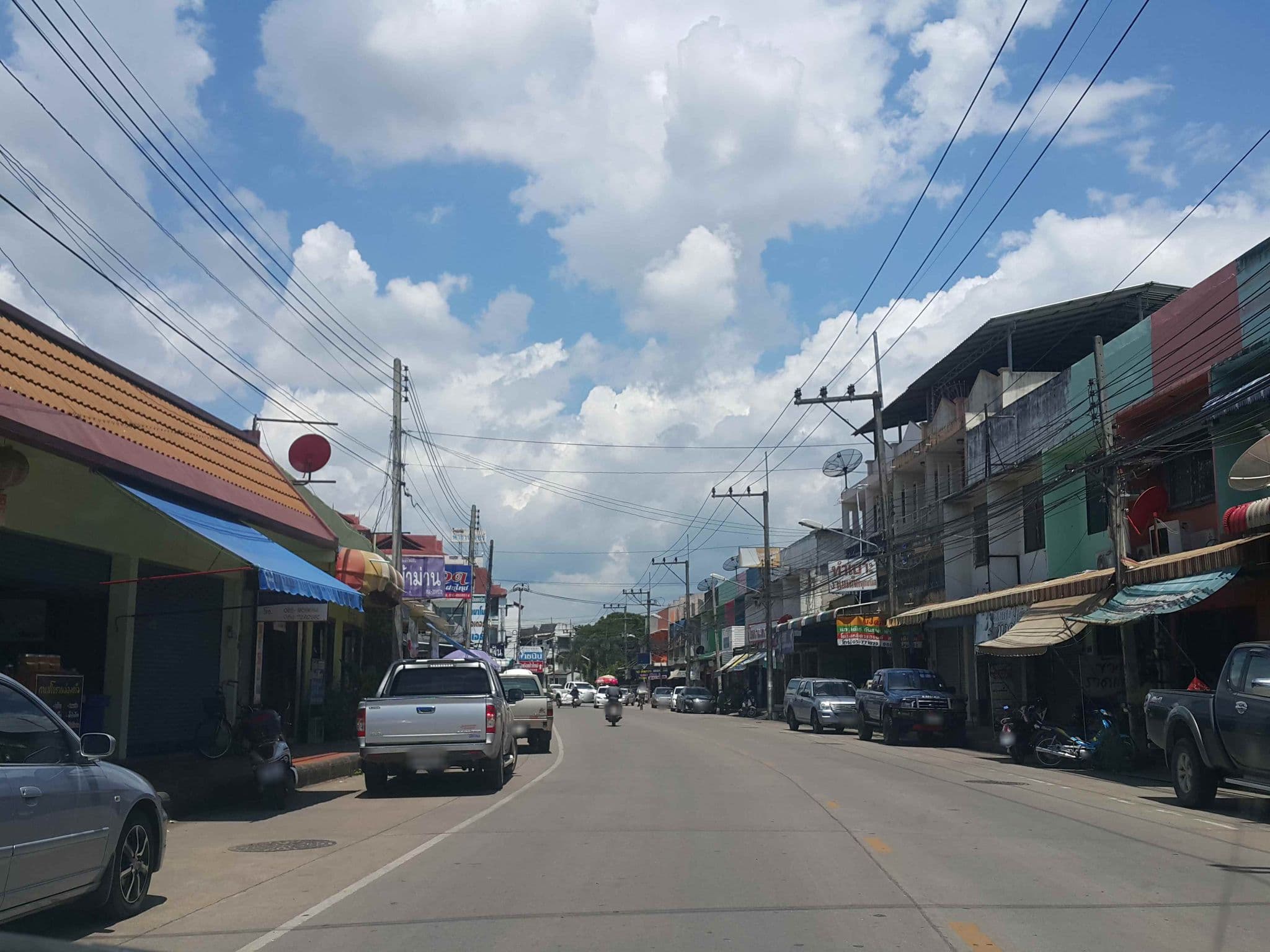 Street view near ที่พัก, Nan — © jrcarlsen (CC BY-SA · Mapillary)