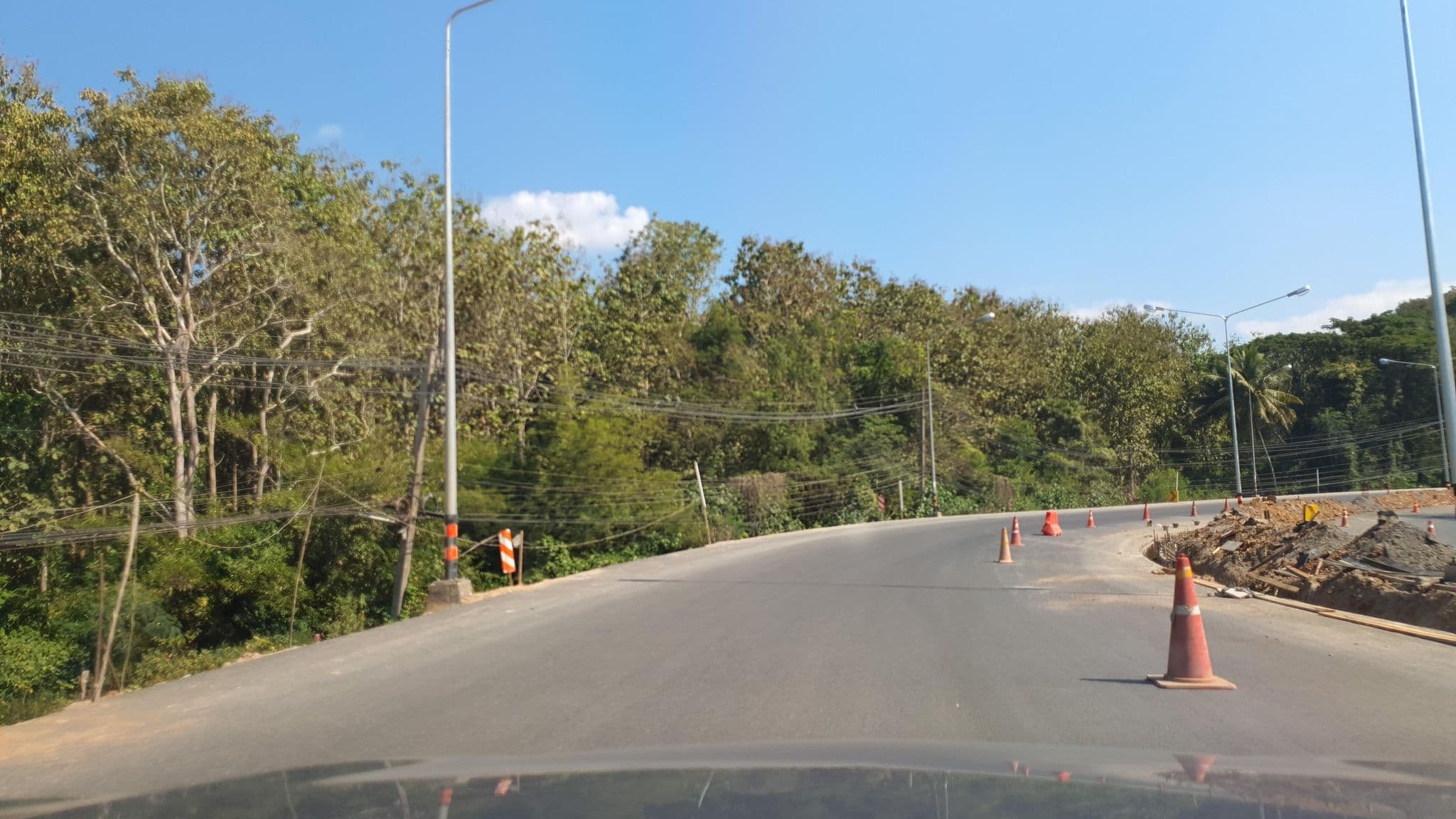 Street view near น่านวัลเลย์รีสอร์ท, Nan — © jrcarlsen (CC BY-SA · Mapillary)