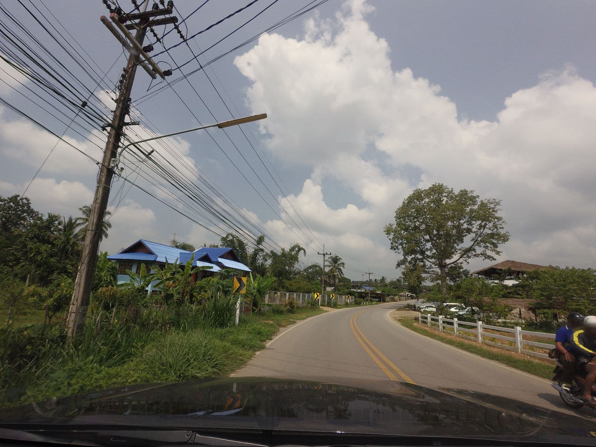 Street view near น่านนิรันดร์, Ban Thung Klang — © mishari (CC BY-SA · Mapillary)