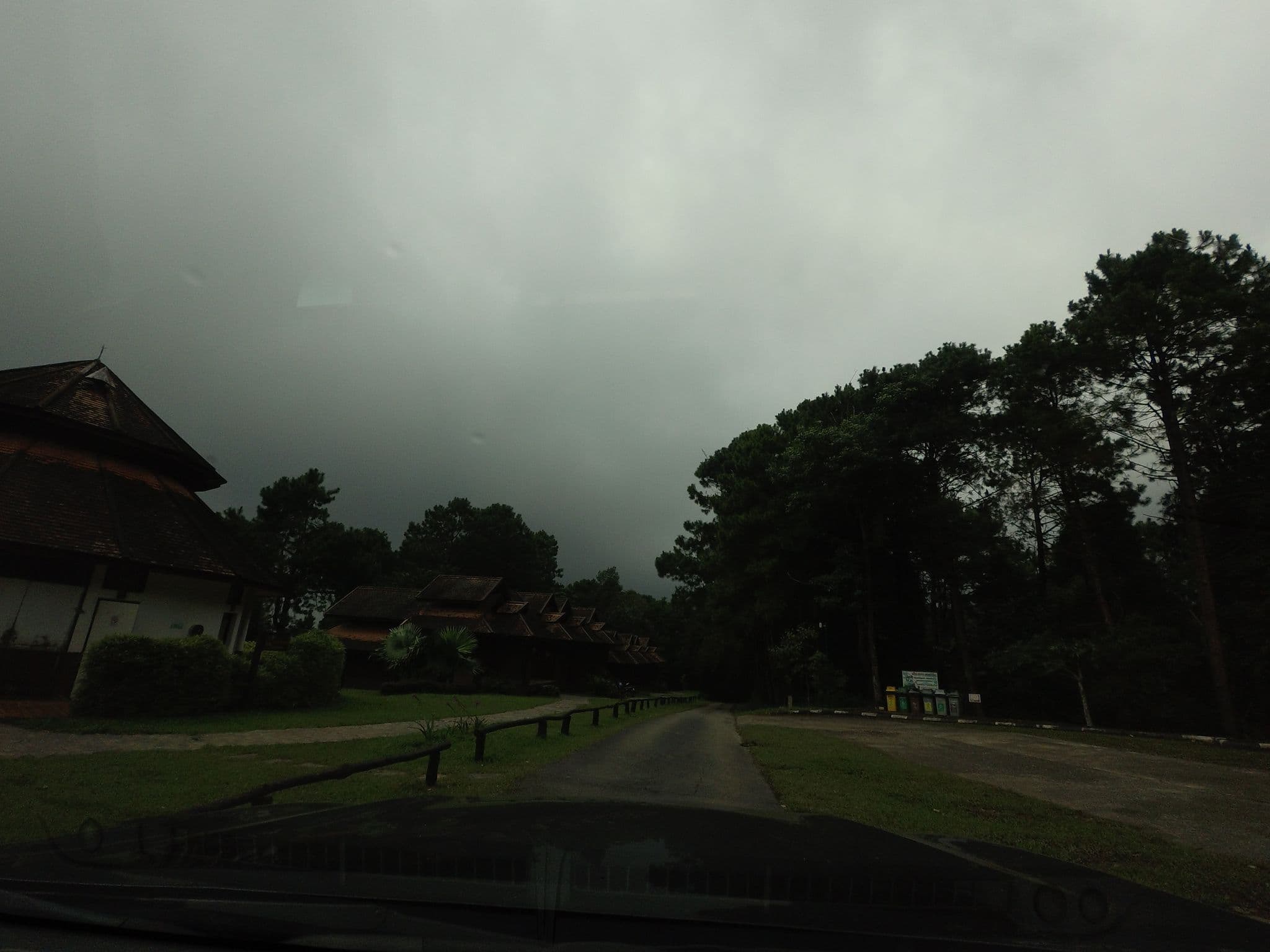 Street view near บ้านพักภูคา, Chiang Klang — © mishari (CC BY-SA · Mapillary)