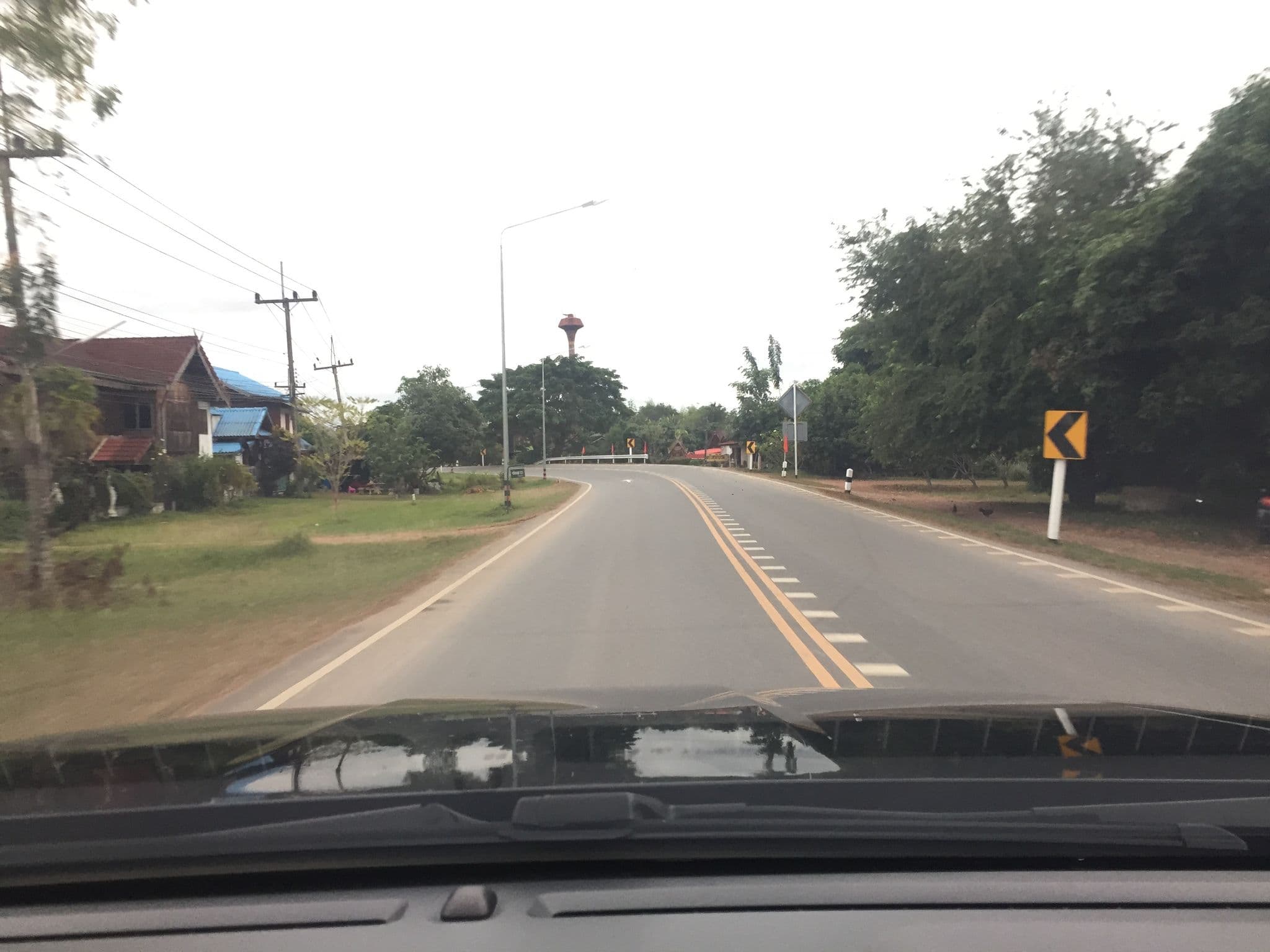 Street view near เฮือนม่วน สวนฮัก Food & Drink  Coffee & Homestay, Pong — © chanon (CC BY-SA · Mapillary)