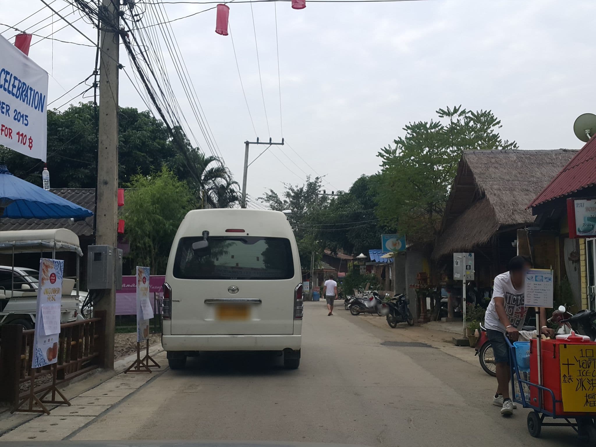 Street view near Supermoon Cozy, Pai — © jrcarlsen (CC BY-SA · Mapillary)