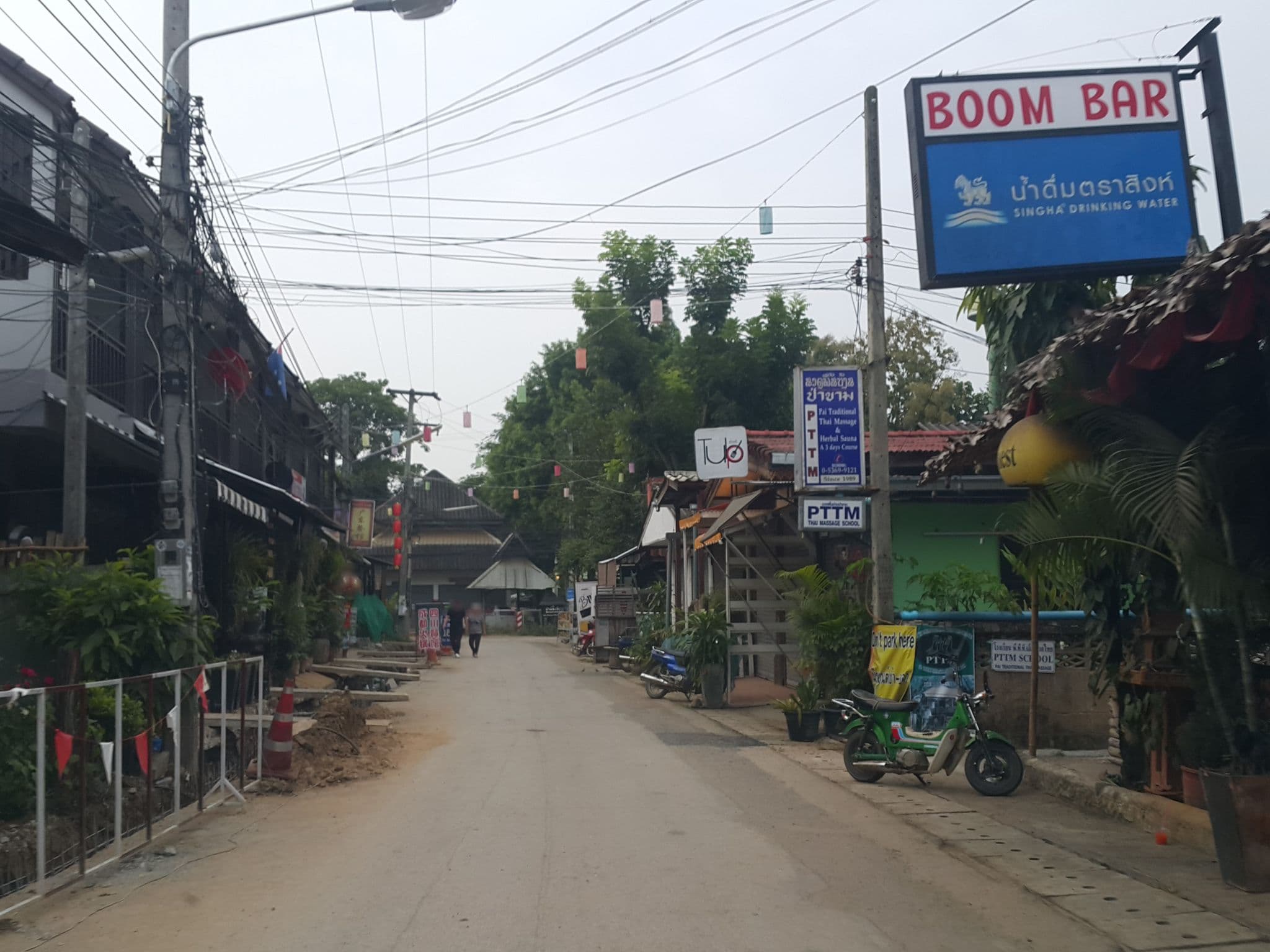 Street view near Jikko In Town Hostel, Pai — © jrcarlsen (CC BY-SA · Mapillary)