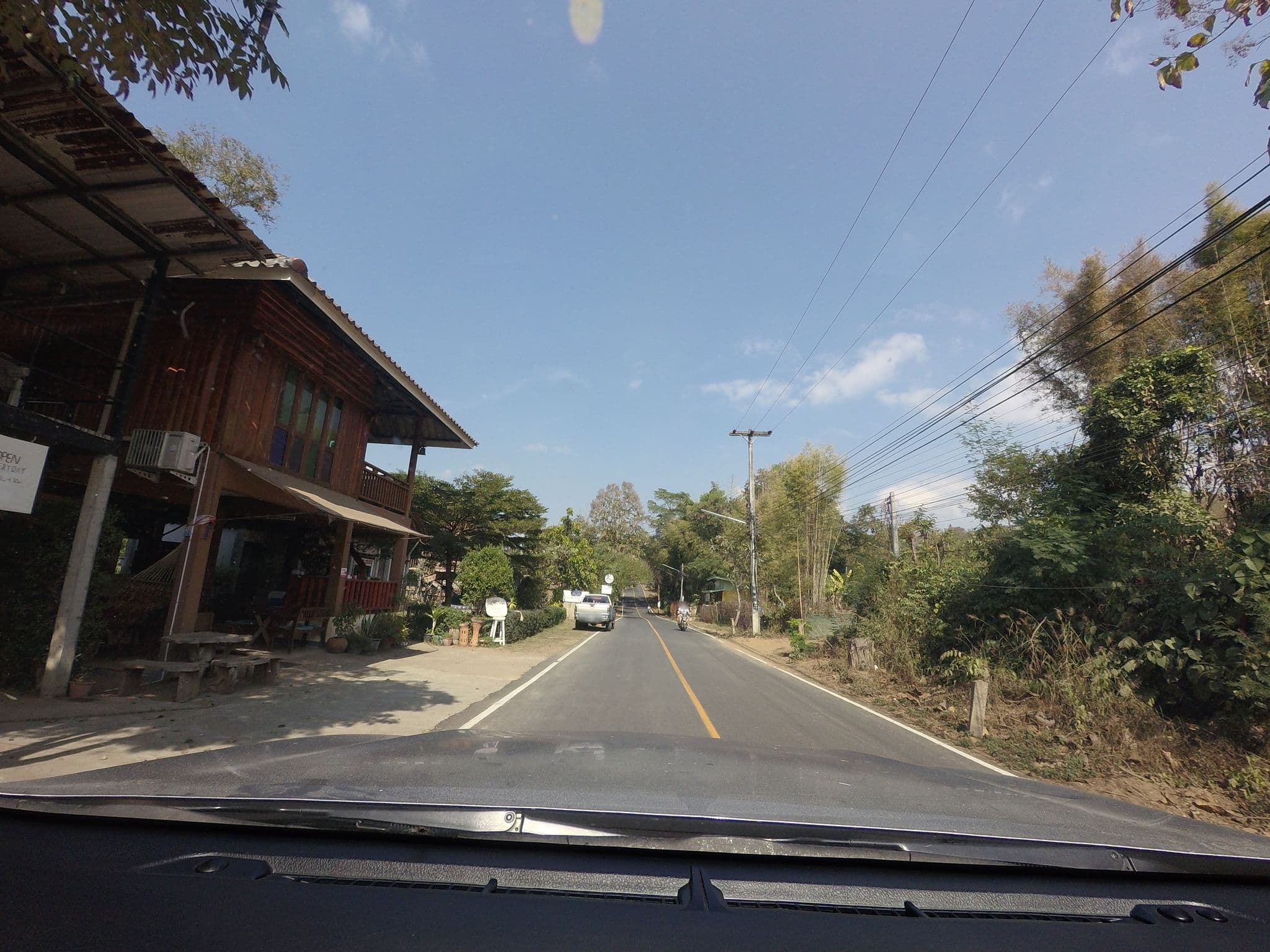 Street view near Plernpai Boutique Hotel, Pai — © mishari (CC BY-SA · Mapillary)