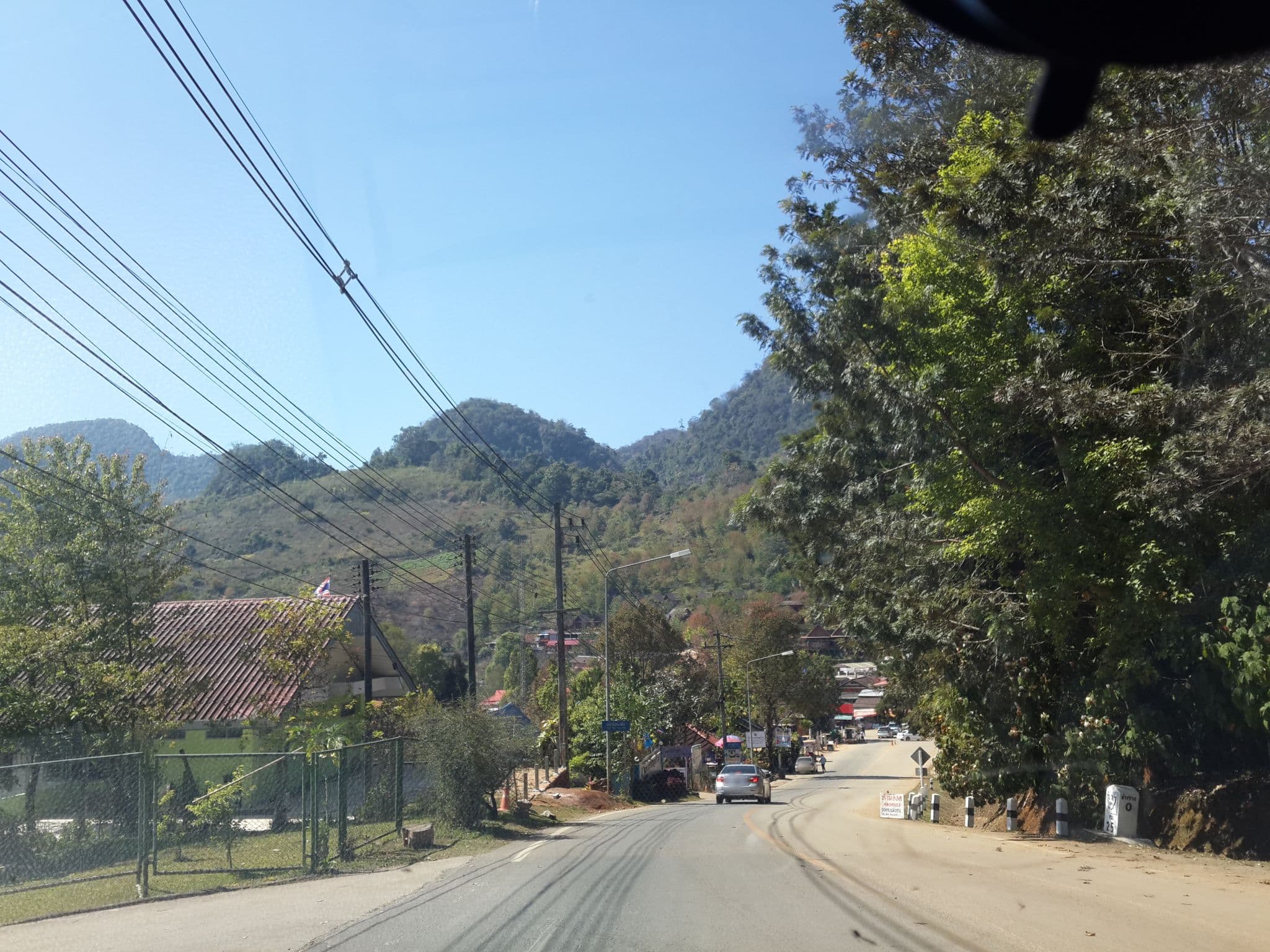 Street view near AMARI ANGKANG Hotels&Resorts, Fang — © mishari (CC BY-SA · Mapillary)