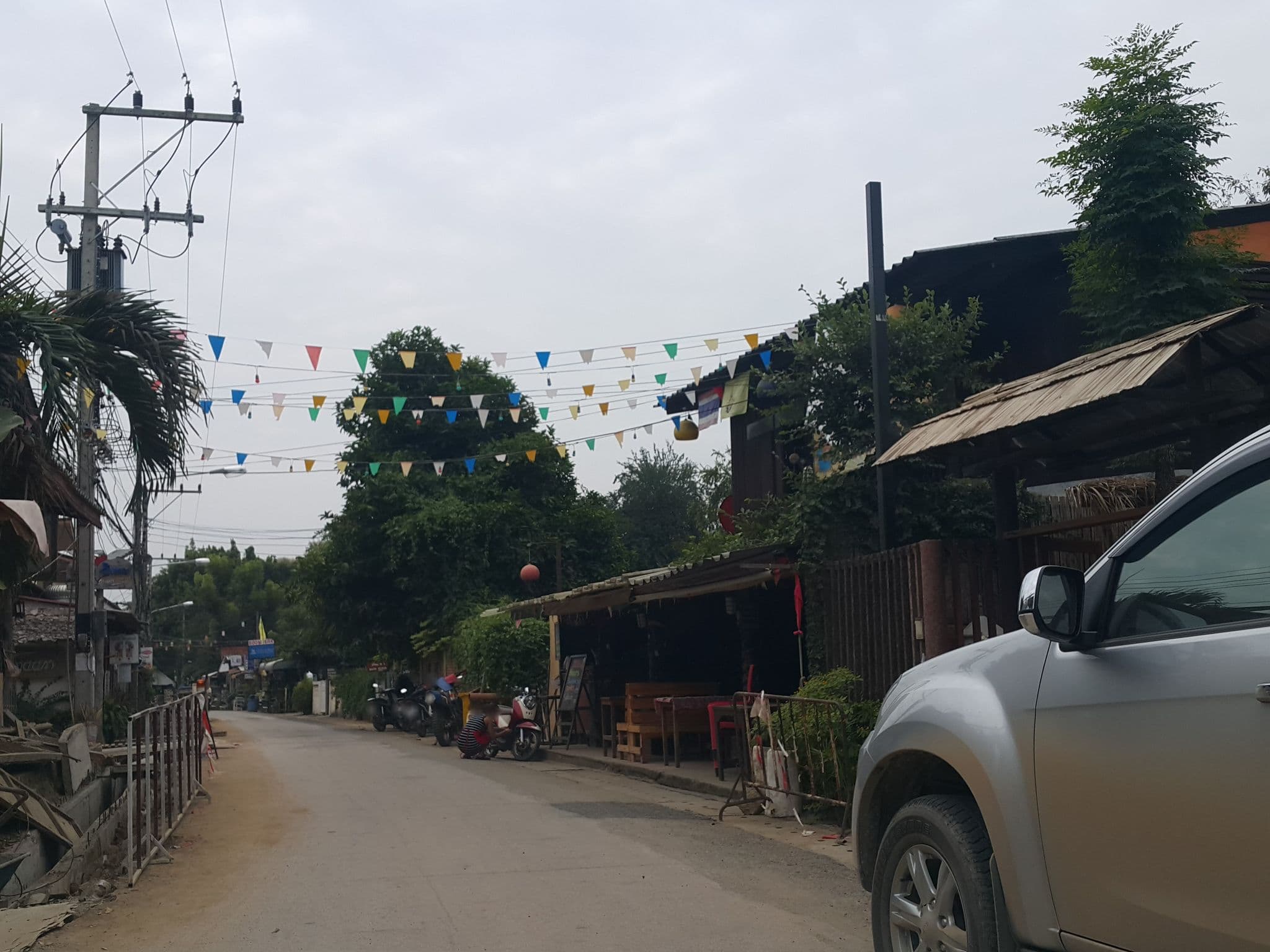 Street view near Paifah Boutique House, Pai — © jrcarlsen (CC BY-SA · Mapillary)