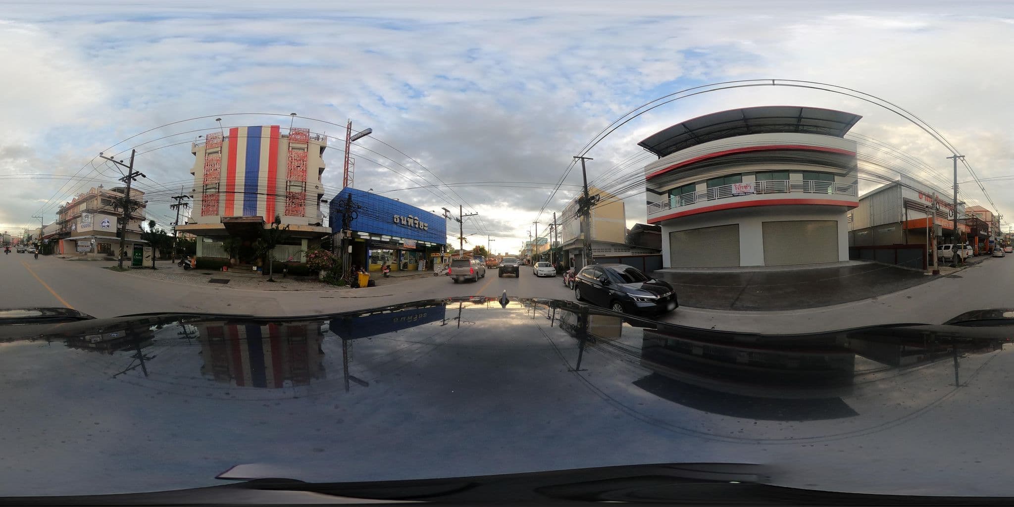 Street view near โรงแรมเรือนทิพย์, Chiang Rai — © SoT (CC BY-SA · Mapillary)
