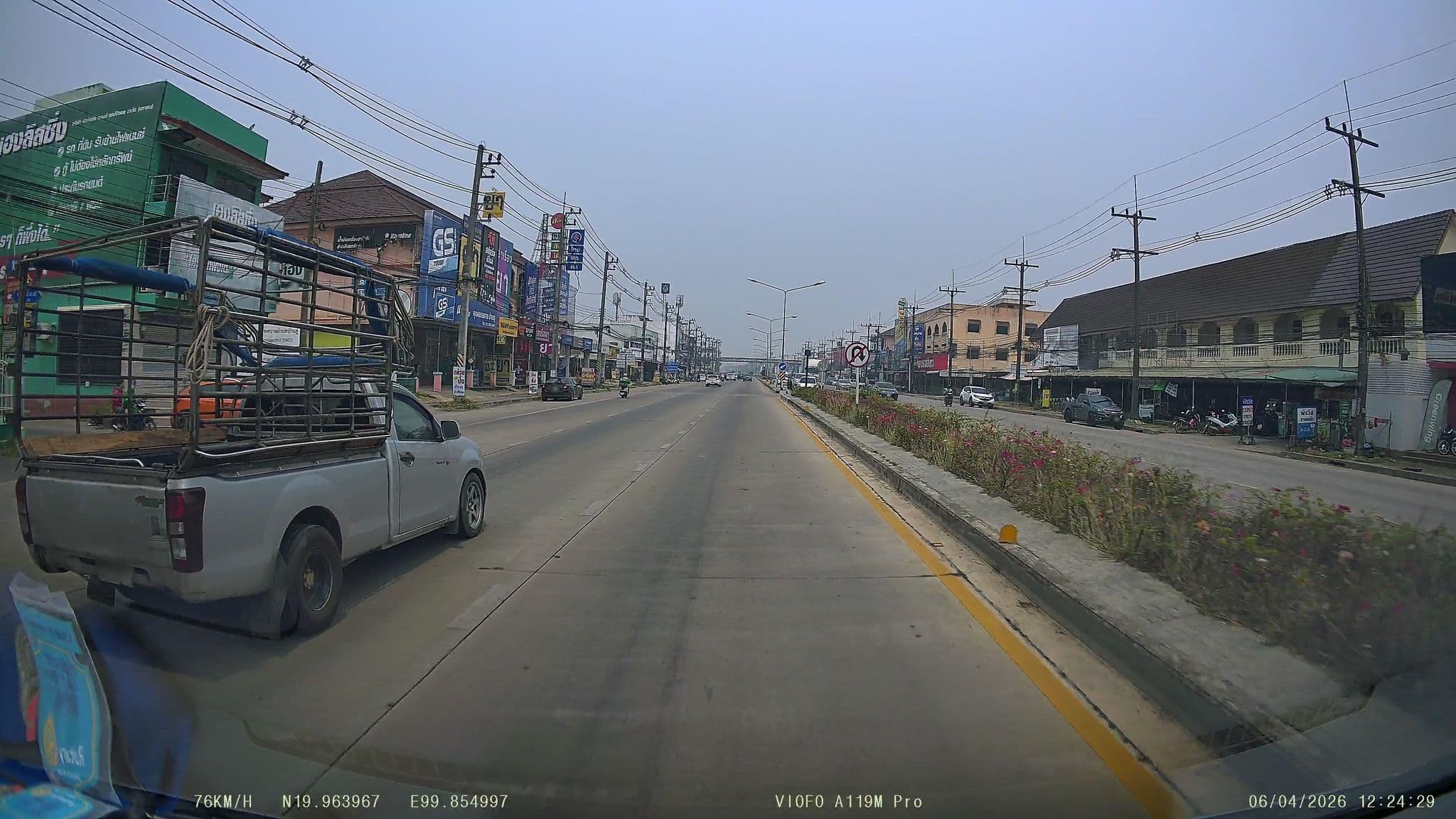 Street view near เอส ซี พาเลซ, Chiang Rai — © ThailandCambodia (CC BY-SA · Mapillary)
