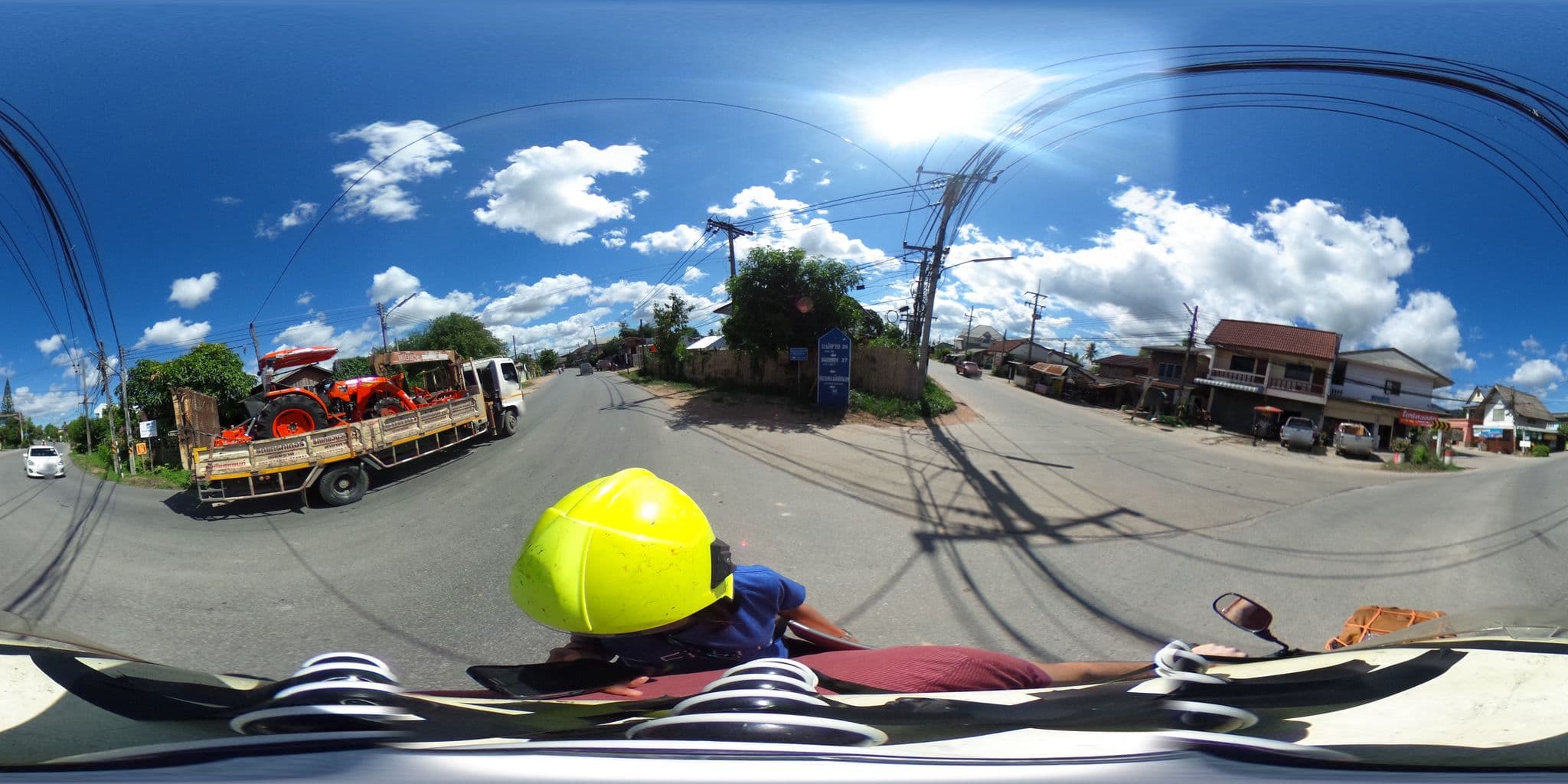 Street view near canaan, Mae Chan — © maricarrabonza (CC BY-SA · Mapillary)