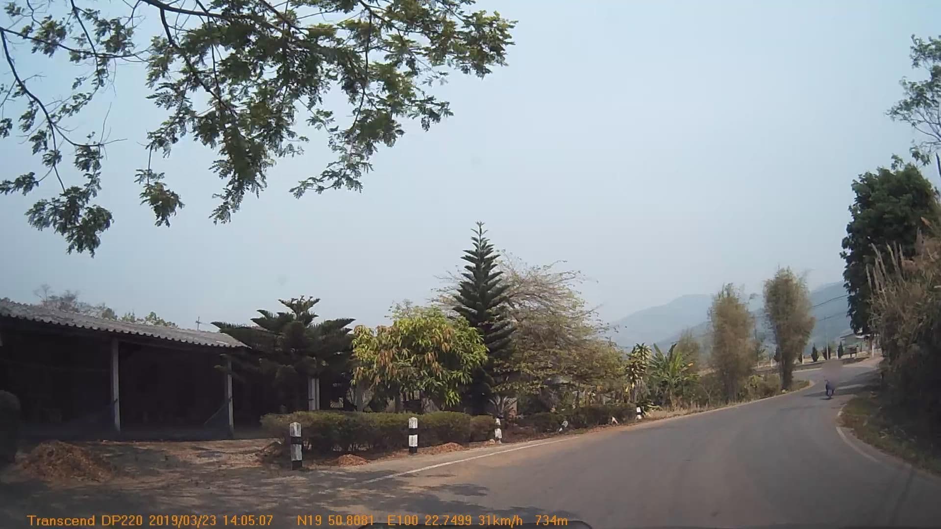 Street view near ภูชี้ดาวรีสอร์ท, Chiang Kham — © mapcreator (CC BY-SA · Mapillary)