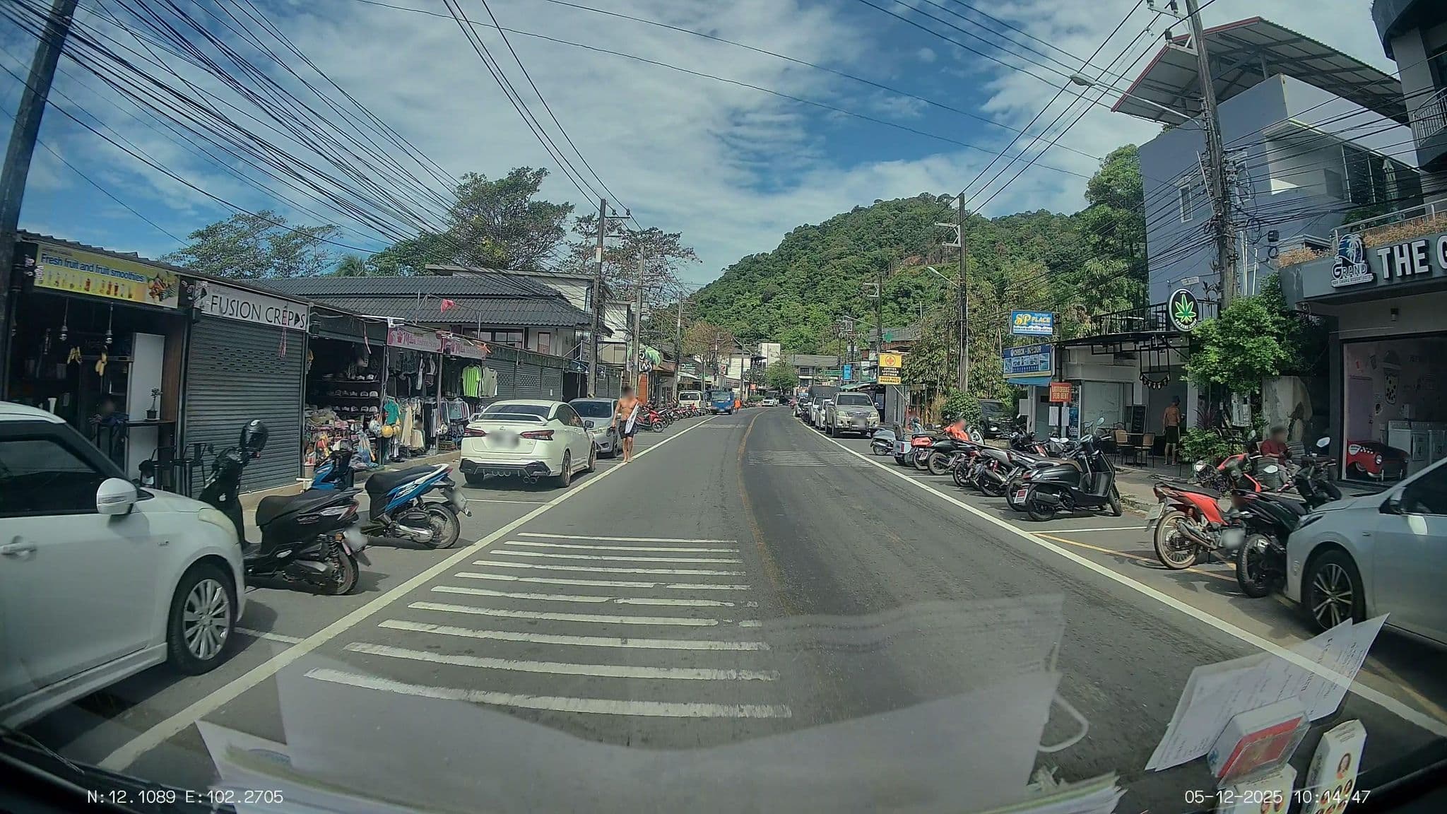 Street view near sp. place koh chang thailand, Ko Chang — © ThailandCambodia (CC BY-SA · Mapillary)