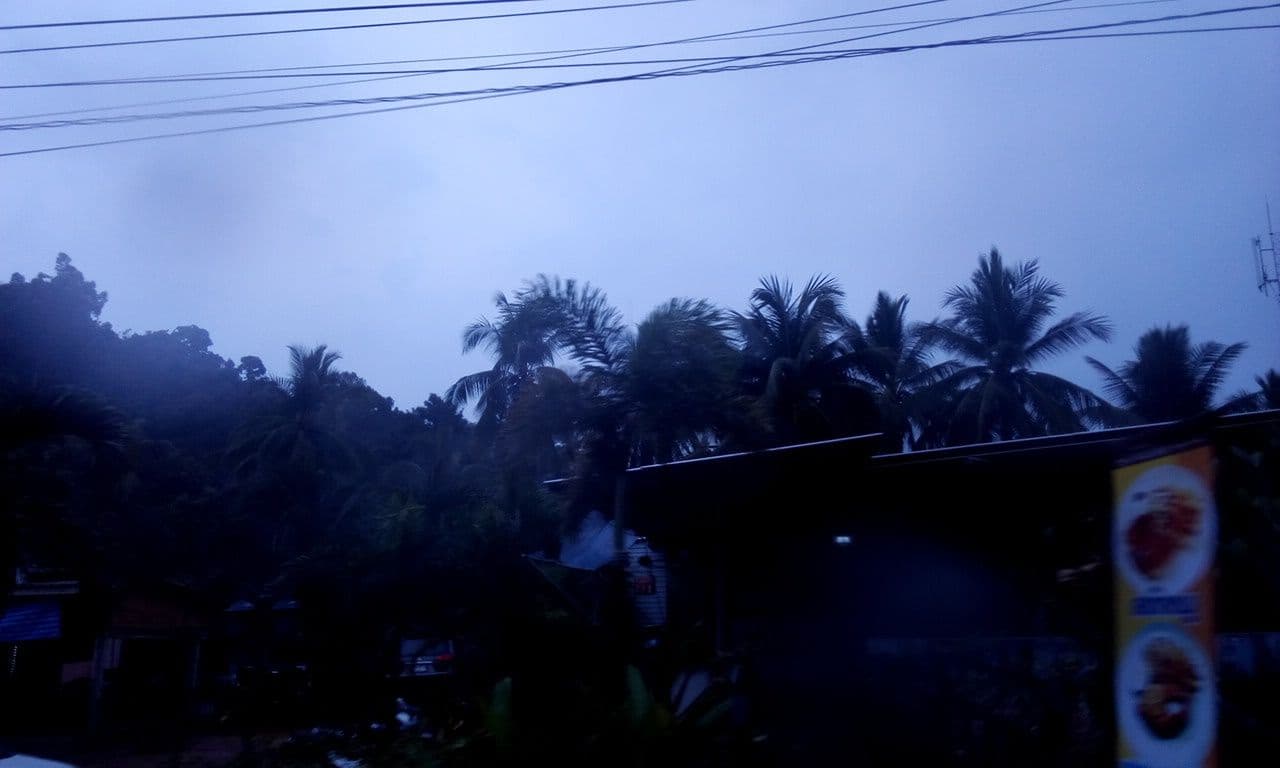 Street view near เกาะช้าง ภักดี รีสอร์ท, Ko Chang — © ozflor (CC BY-SA · Mapillary)