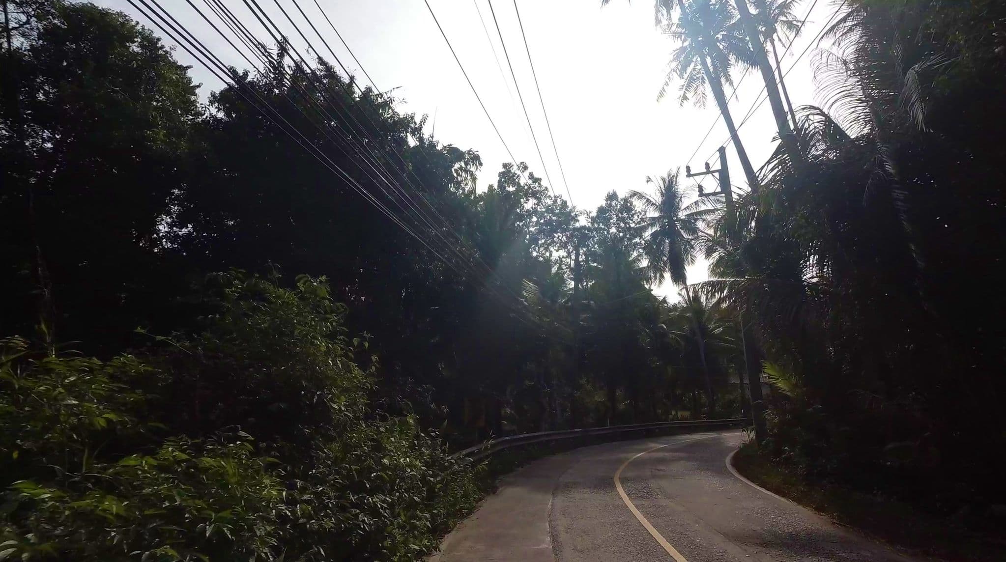 Street view near Baan Phuean, Ko Kood — © freddouhelk (CC BY-SA · Mapillary)
