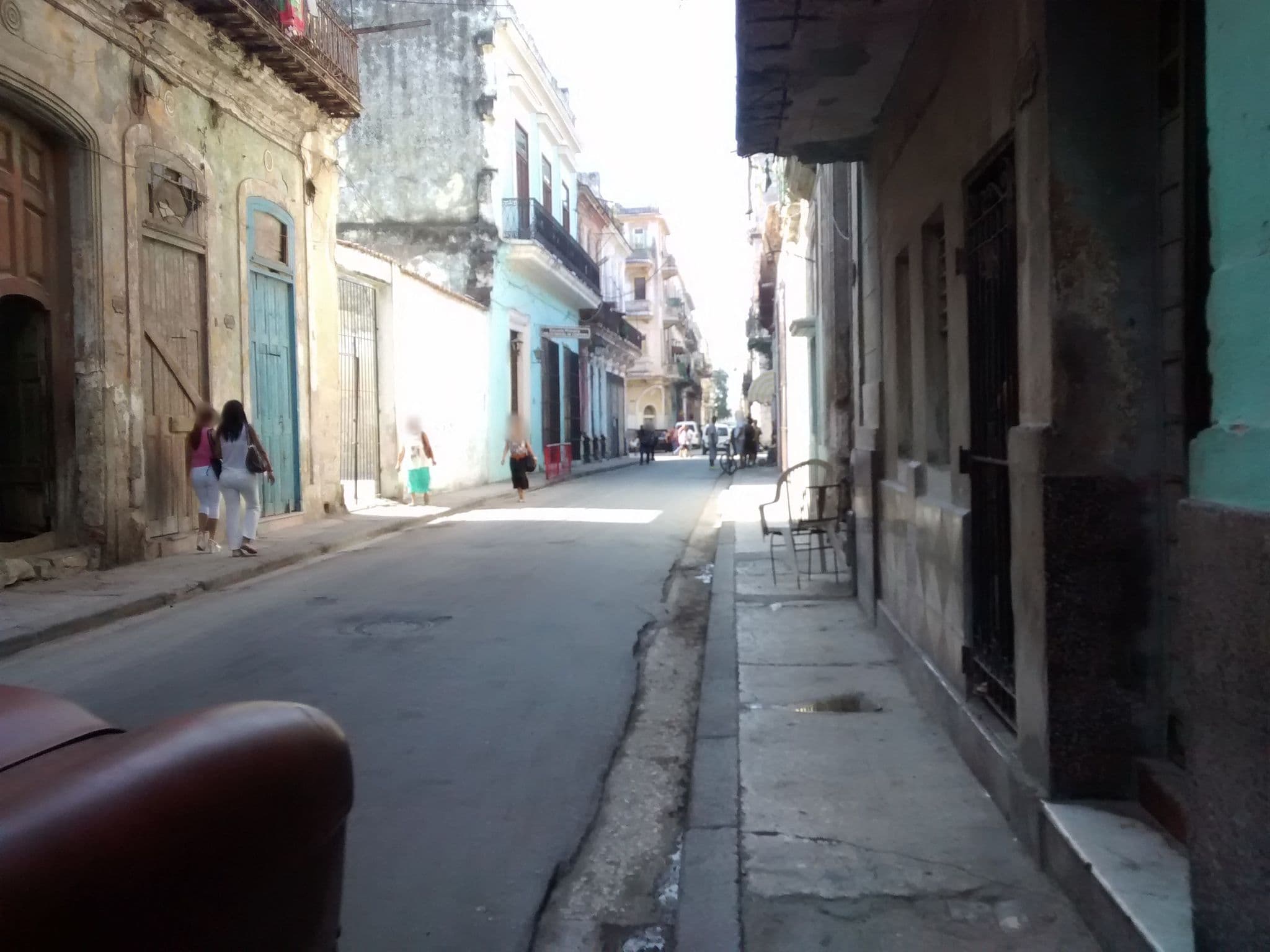 Street view near Las Casitas de Hilda, La Habana Vieja — © wille (CC BY-SA · Mapillary)