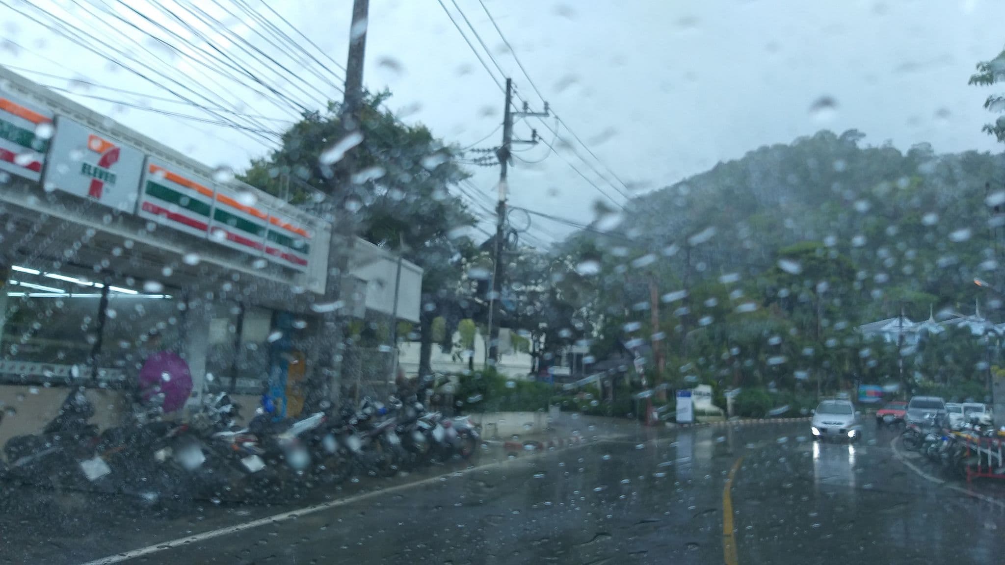 Street view near ปานวิมานเกาะช้างรีสอร์ท, Ko Chang — © ozflor (CC BY-SA · Mapillary)
