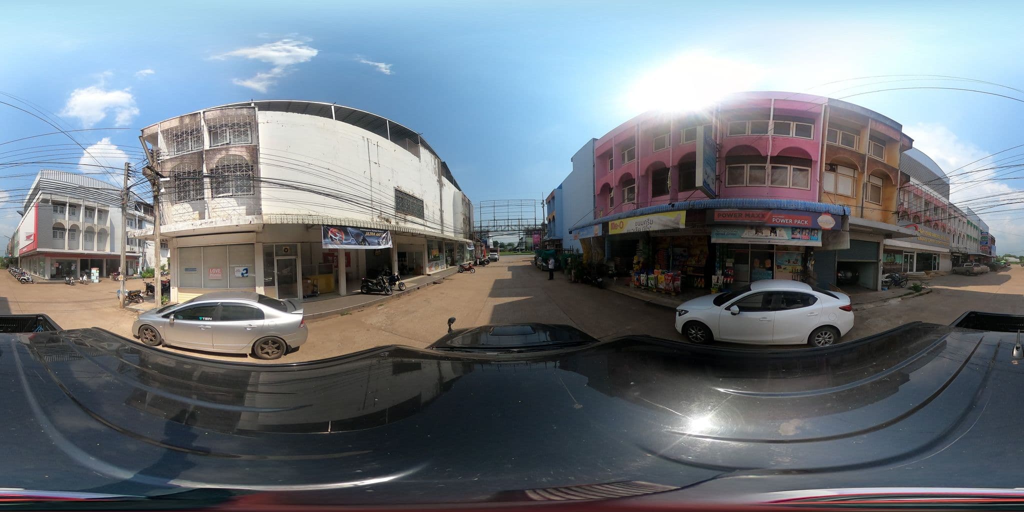 Street view near Chantra Hotel Sakaeo, Sa Kaeo — © nuttawutbunta (CC BY-SA · Mapillary)
