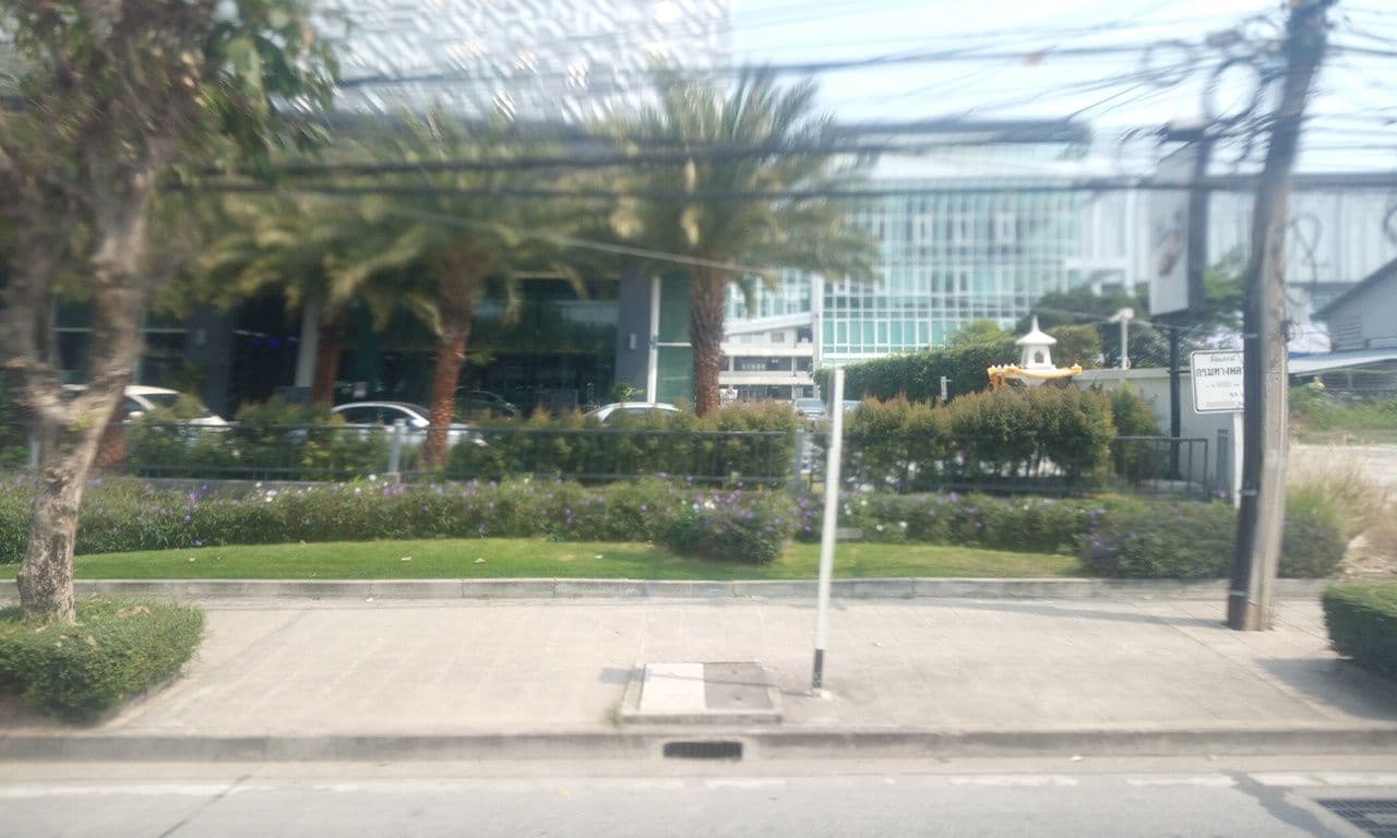 Street view near Swimming Pool and Outdoor Whirlpool, Nakhon Ratchasima — © ozflor (CC BY-SA · Mapillary)