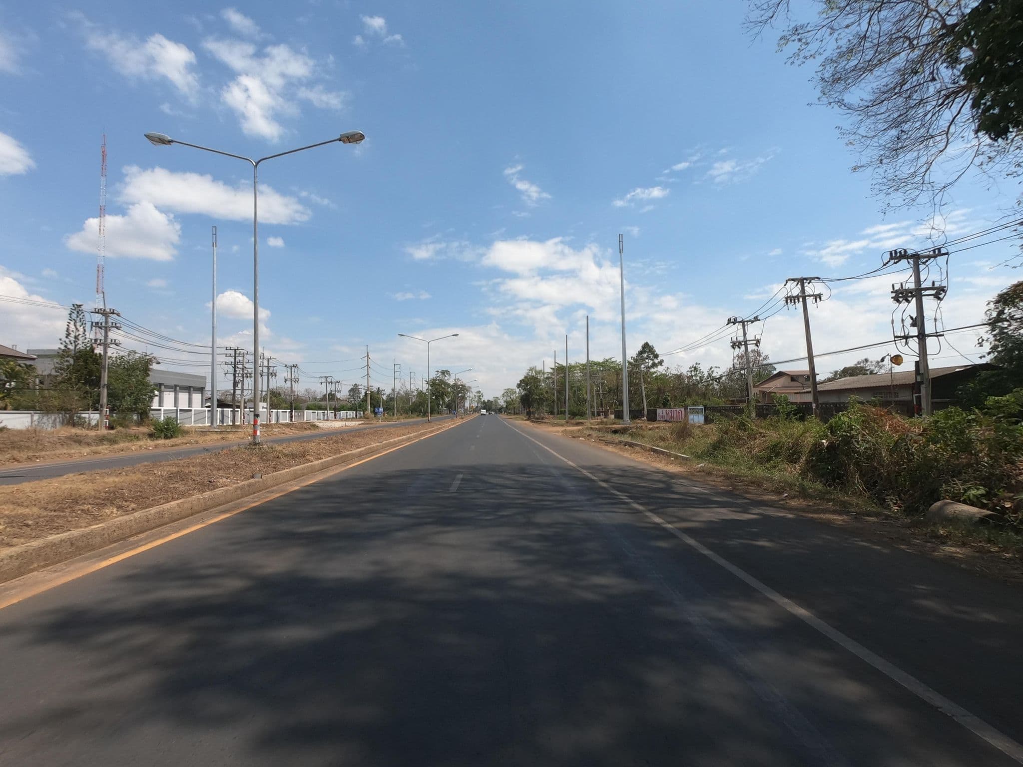 Street view near น้ำเย็นรีสอร์ท, Kantharalak — © sisaket (CC BY-SA · Mapillary)
