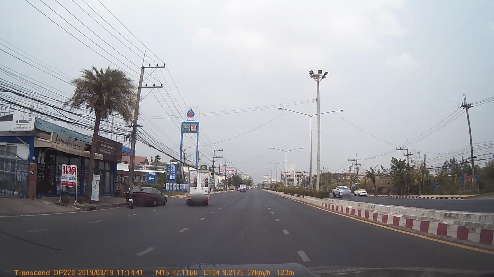Street view near ห้องพักลองชิม, Yasothon — © mapcreator (CC BY-SA · Mapillary)