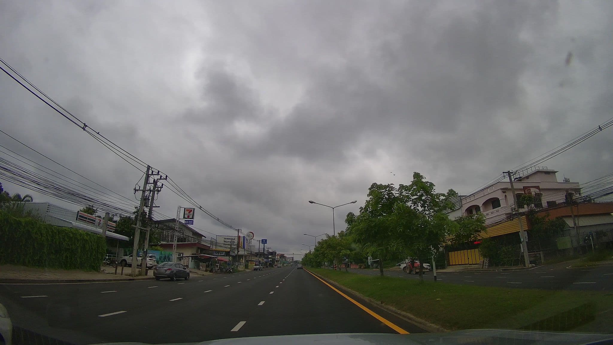 Street view near Ban Na Pruksa Resort (บ้านนา พฤกษา รีสอร์ท), Surin — © ThailandCambodia (CC BY-SA · Mapillary)