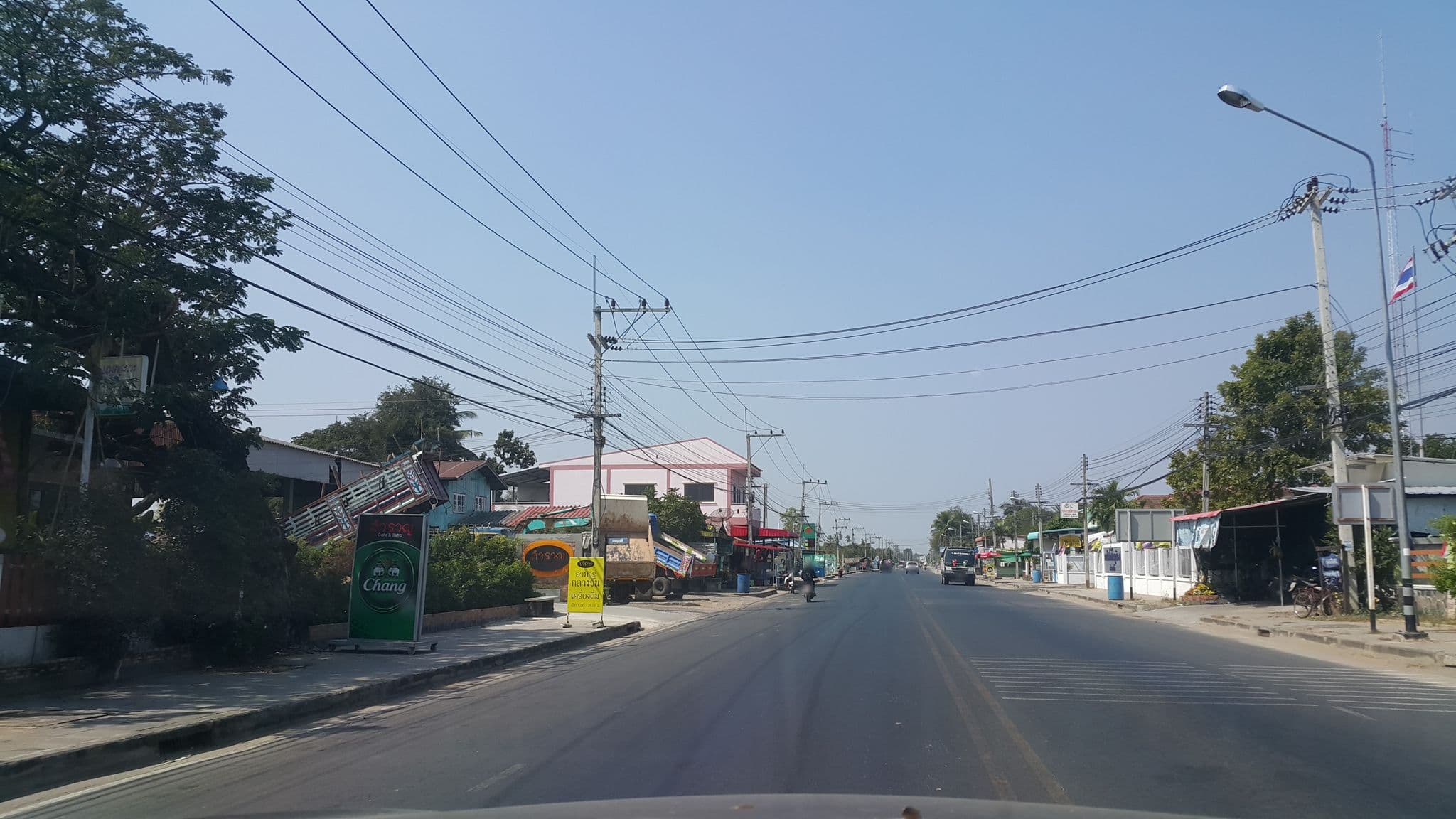 Street view near เรือนไม้หอมรีสอร์ท, Satuek — © jrcarlsen (CC BY-SA · Mapillary)