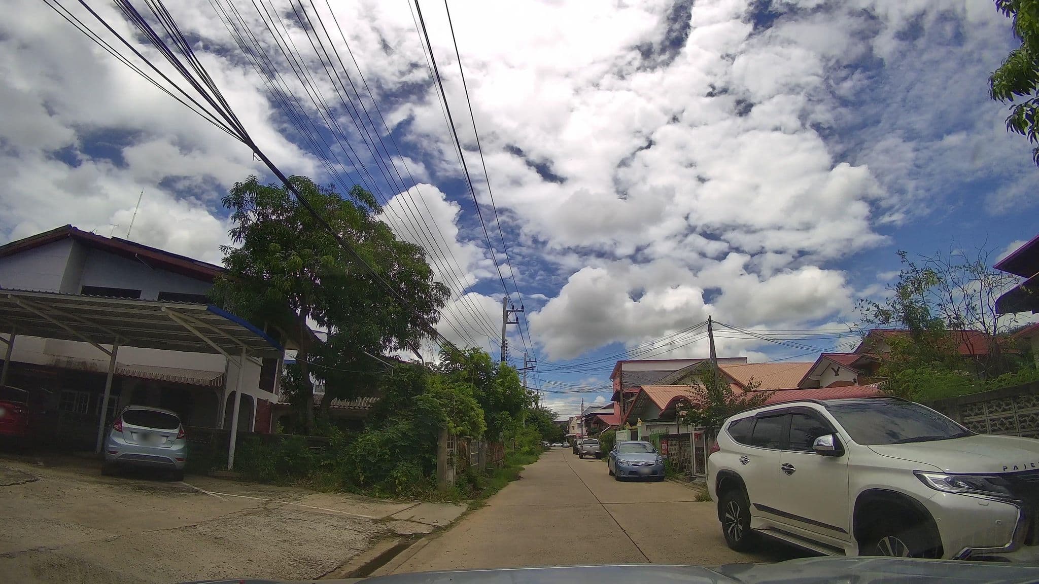 Street view near โรงแรมสุรินทรา, Surin — © ThailandCambodia (CC BY-SA · Mapillary)