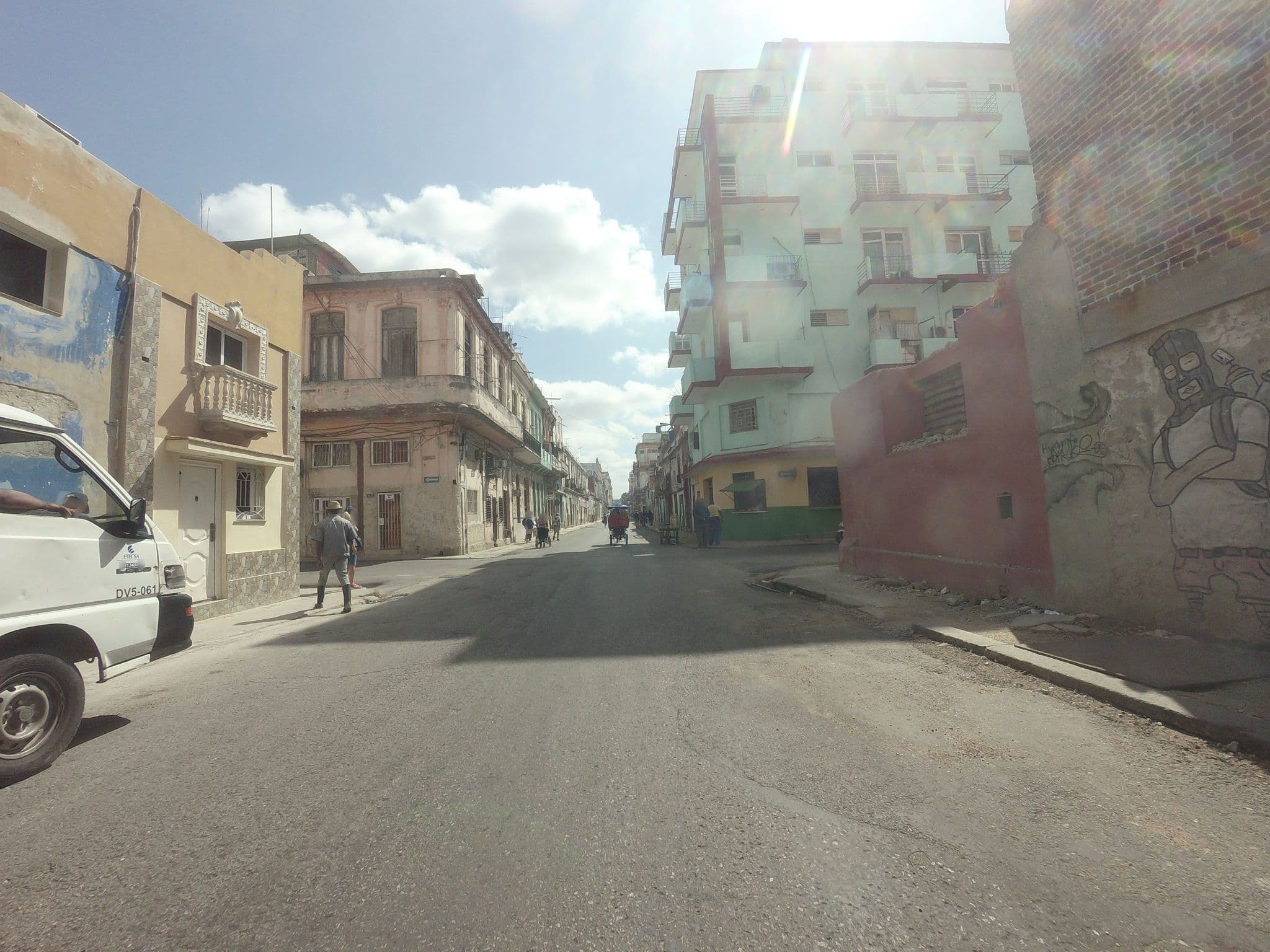 Street view near marlenseballo, Centro Habana