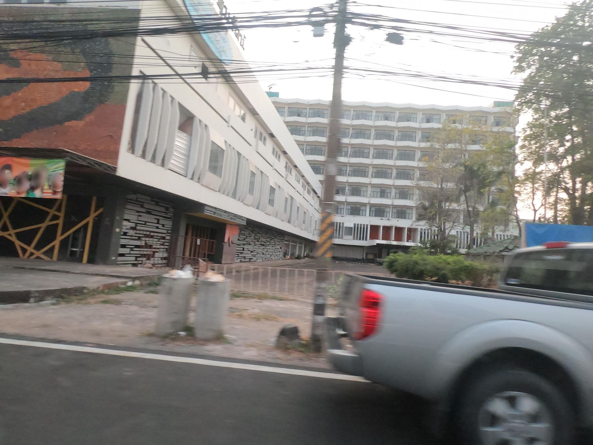 Street view near โรงแรมปทุมรัตน์, Ubon Ratchathani — © sisaket (CC BY-SA · Mapillary)