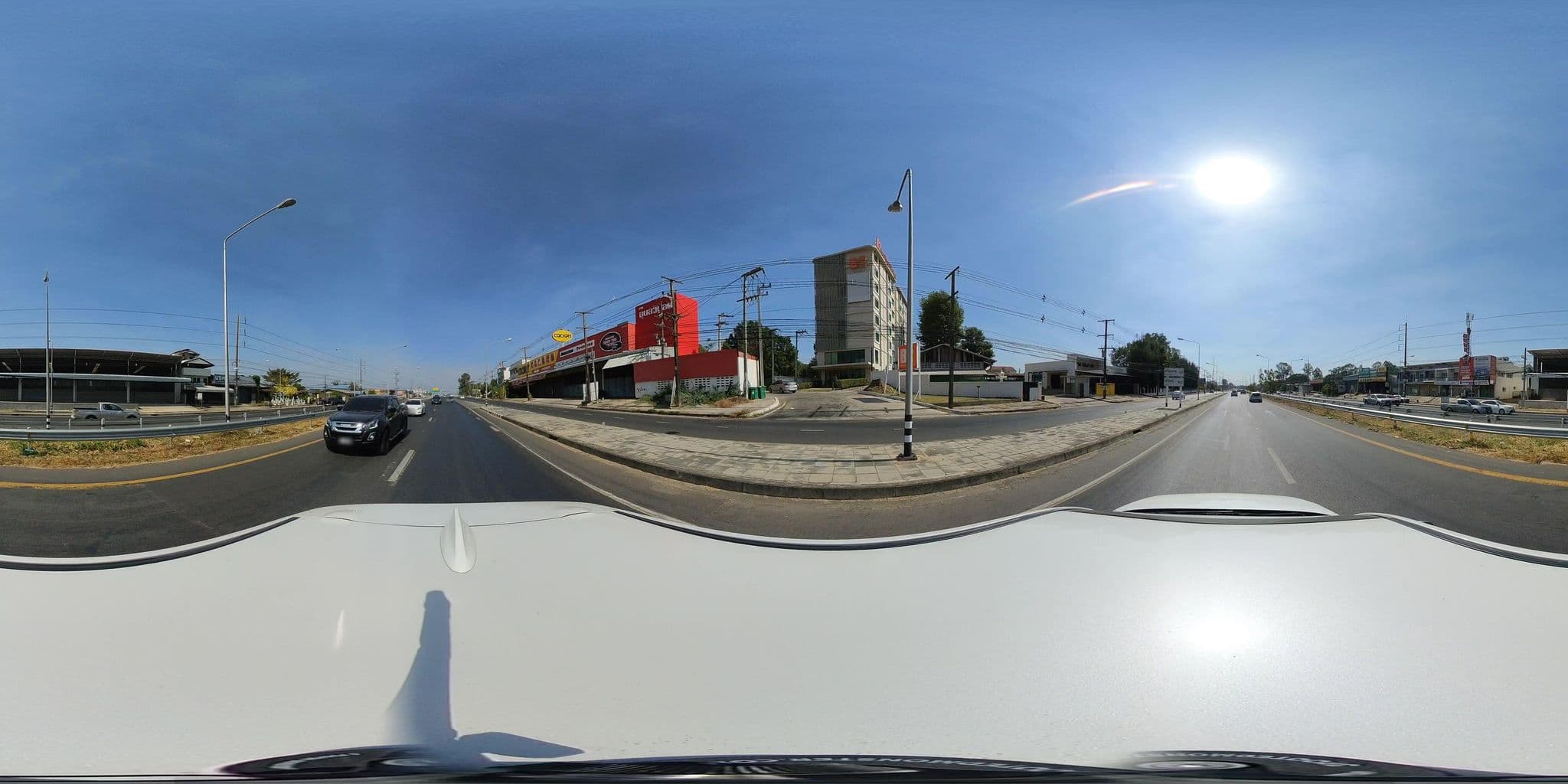 Street view near บีทู อุบลราชธานี, Ubon Ratchathani — © ThailandCambodia (CC BY-SA · Mapillary)