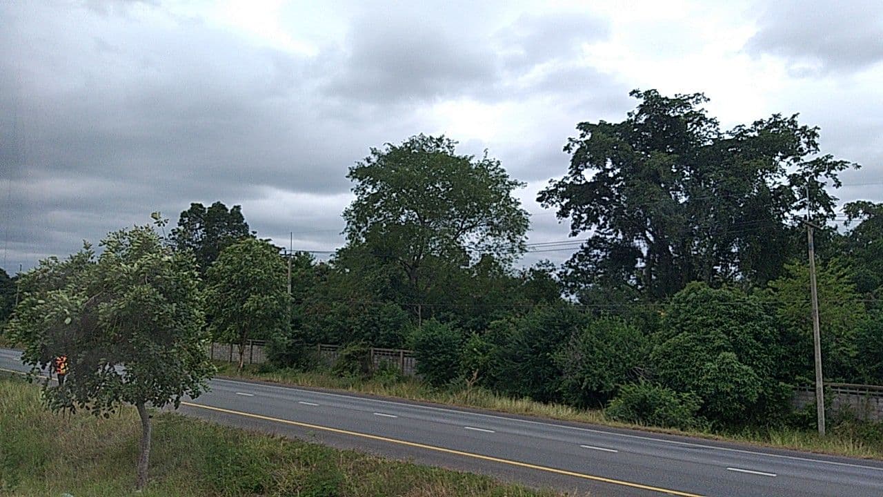 Street view near K.C. Place (โรงแรมเคซี. เพลส), Ban Phai — © ozflor (CC BY-SA · Mapillary)