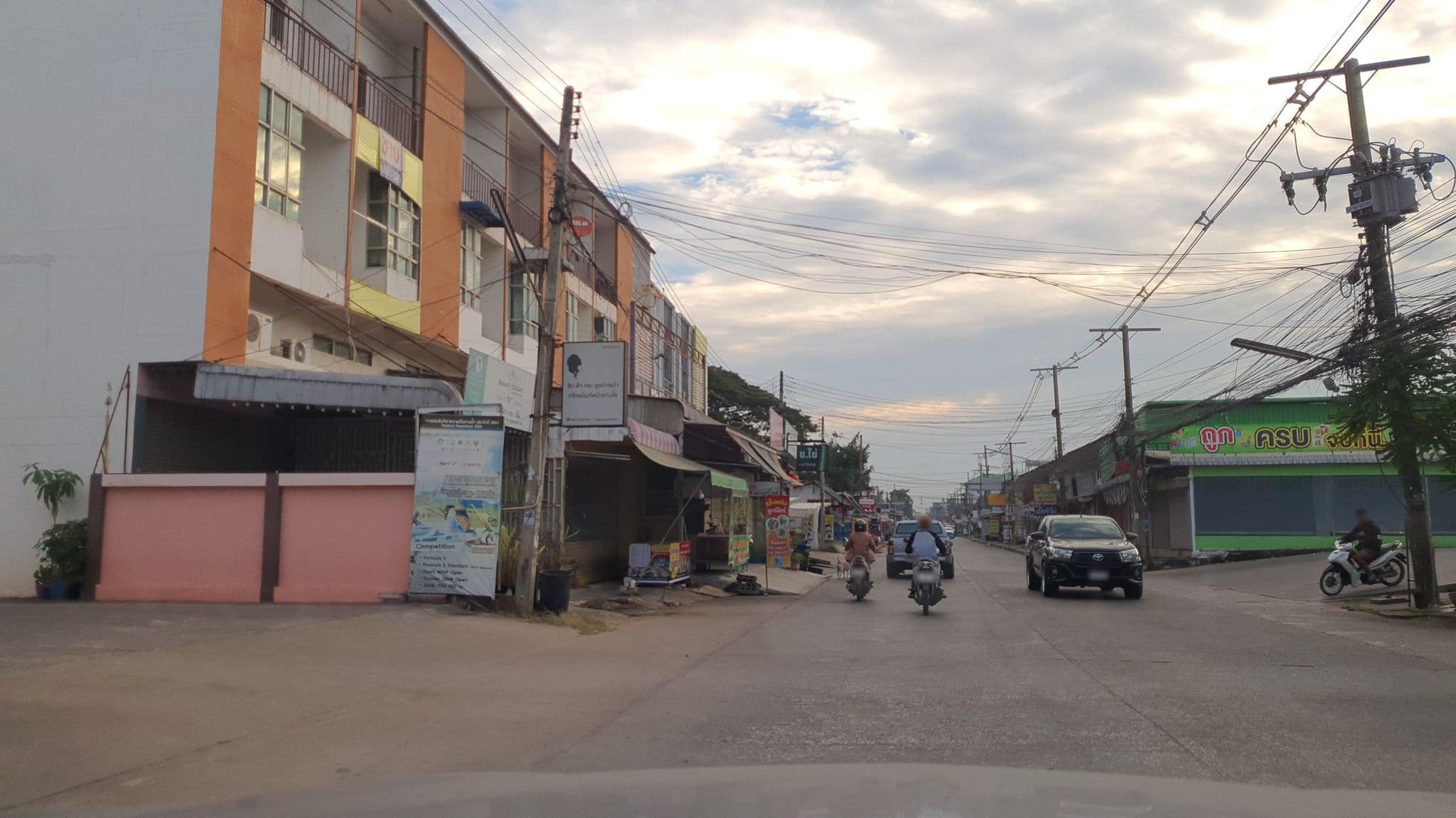 Street view near ThreeO, Khon Kaen — © jrcarlsen (CC BY-SA · Mapillary)
