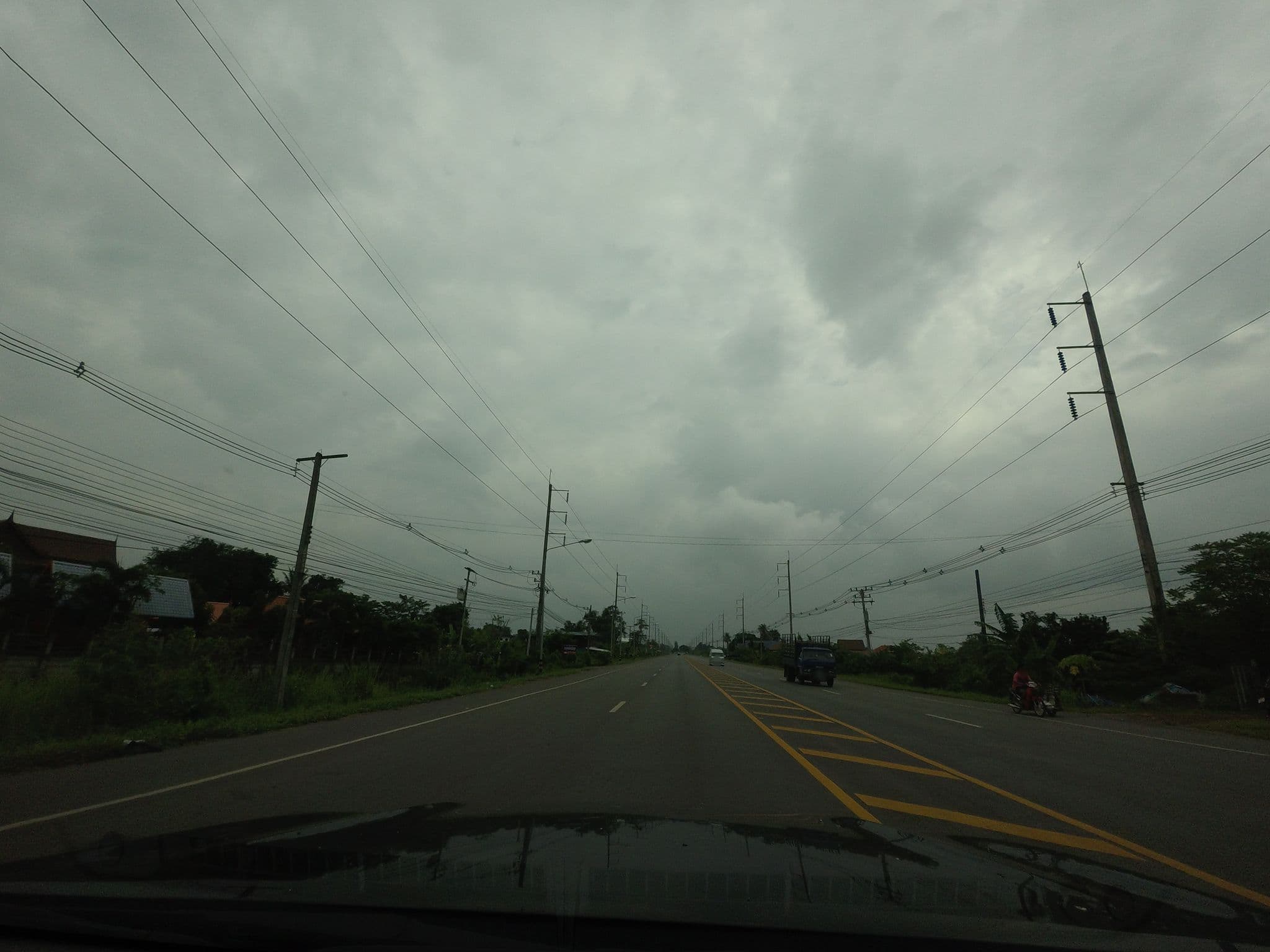 Street view near ดาวล้อมเดือนรีสอร์ท, Tha Bo — © mishari (CC BY-SA · Mapillary)