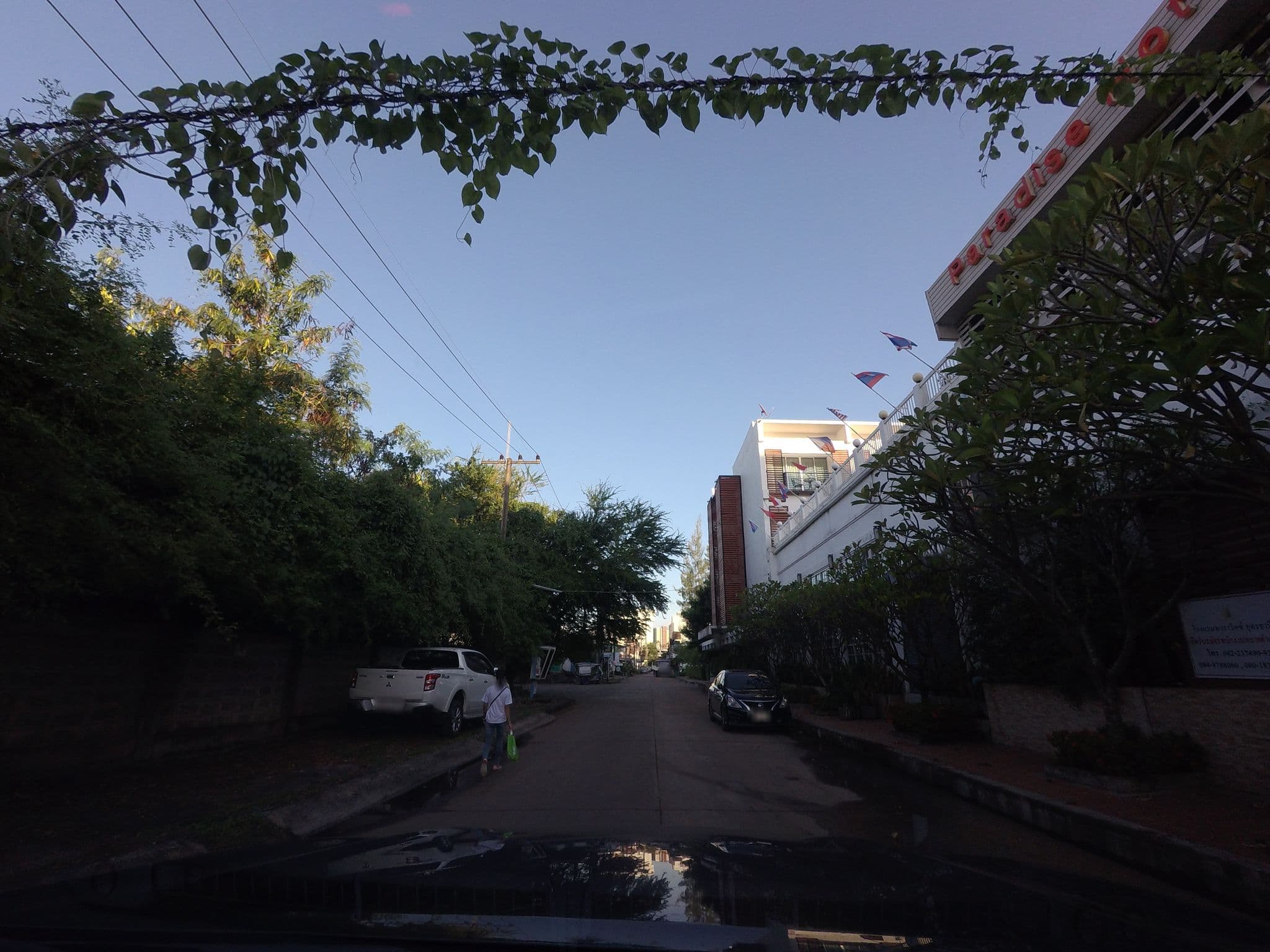 Street view near Delux Suite@Paradise Hotel,Udon Thani, Udon Thani — © mishari (CC BY-SA · Mapillary)