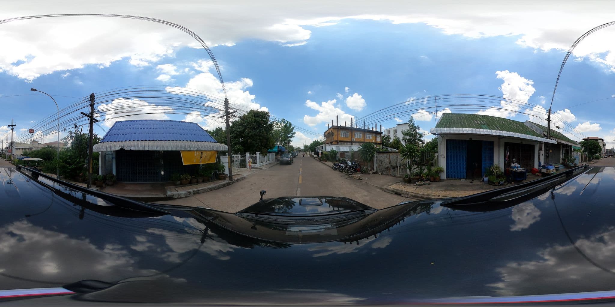 Street view near โรงแรมหนองคายซิตี้ โฮเตล, Nong Khai — © nuttawutbunta (CC BY-SA · Mapillary)