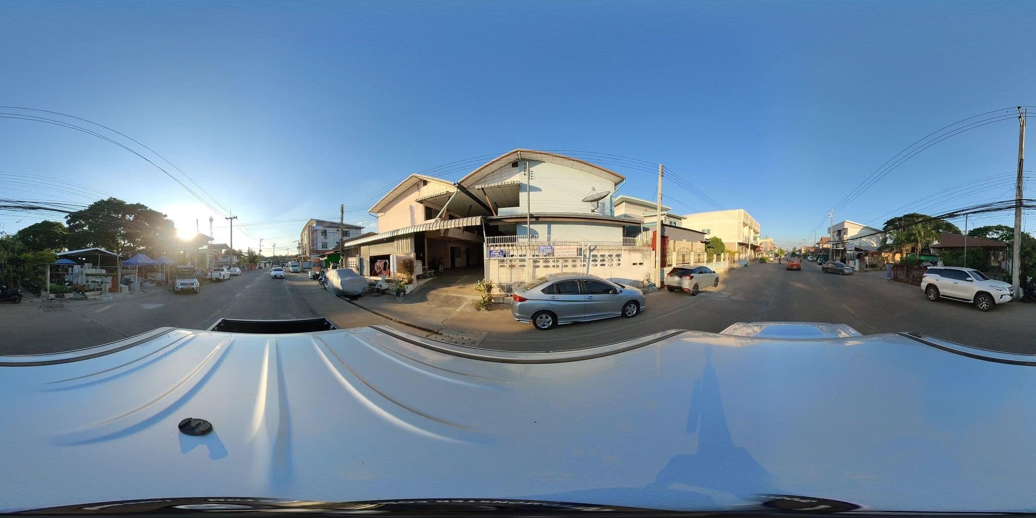 Street view near โรงแรมพูลแมน ขอนแก่น ราชาออคิด, Roi Et — © ThailandCambodia (CC BY-SA · Mapillary)