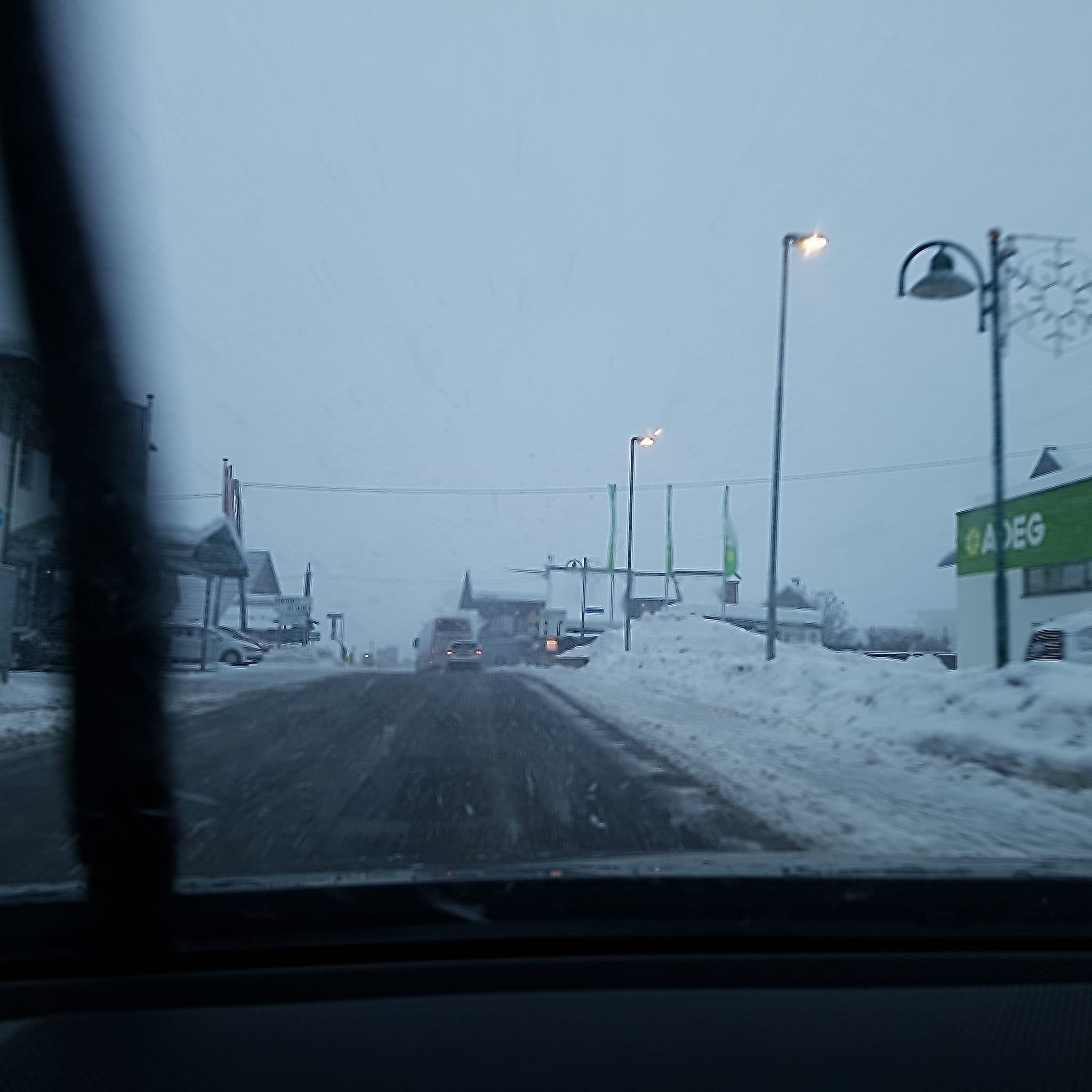 Street view near Zieher, Gosau — © schermy_at (CC BY-SA · Mapillary)