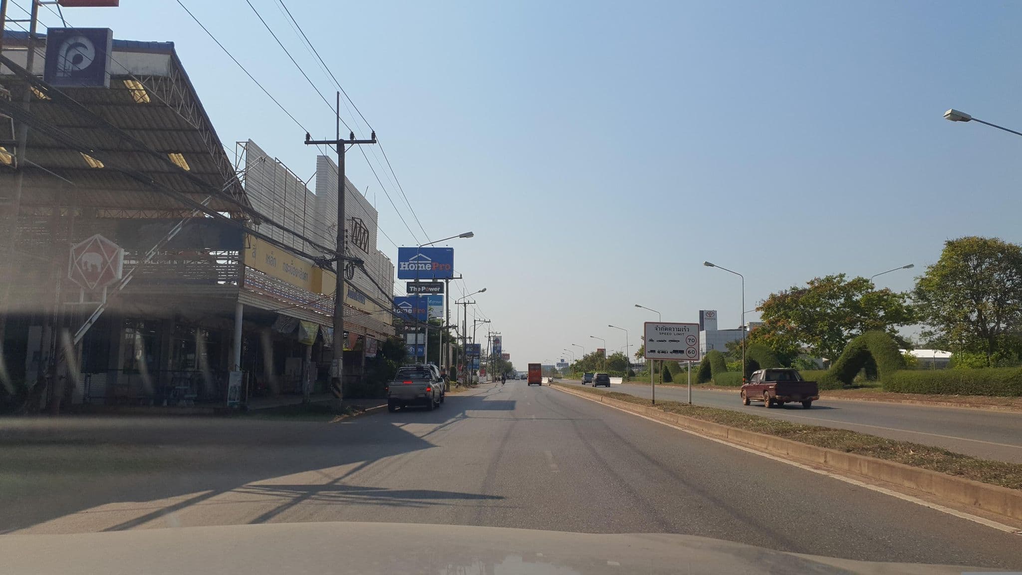Street view near Vince Sakon Hotel, Sakon Nakhon — © jrcarlsen (CC BY-SA · Mapillary)