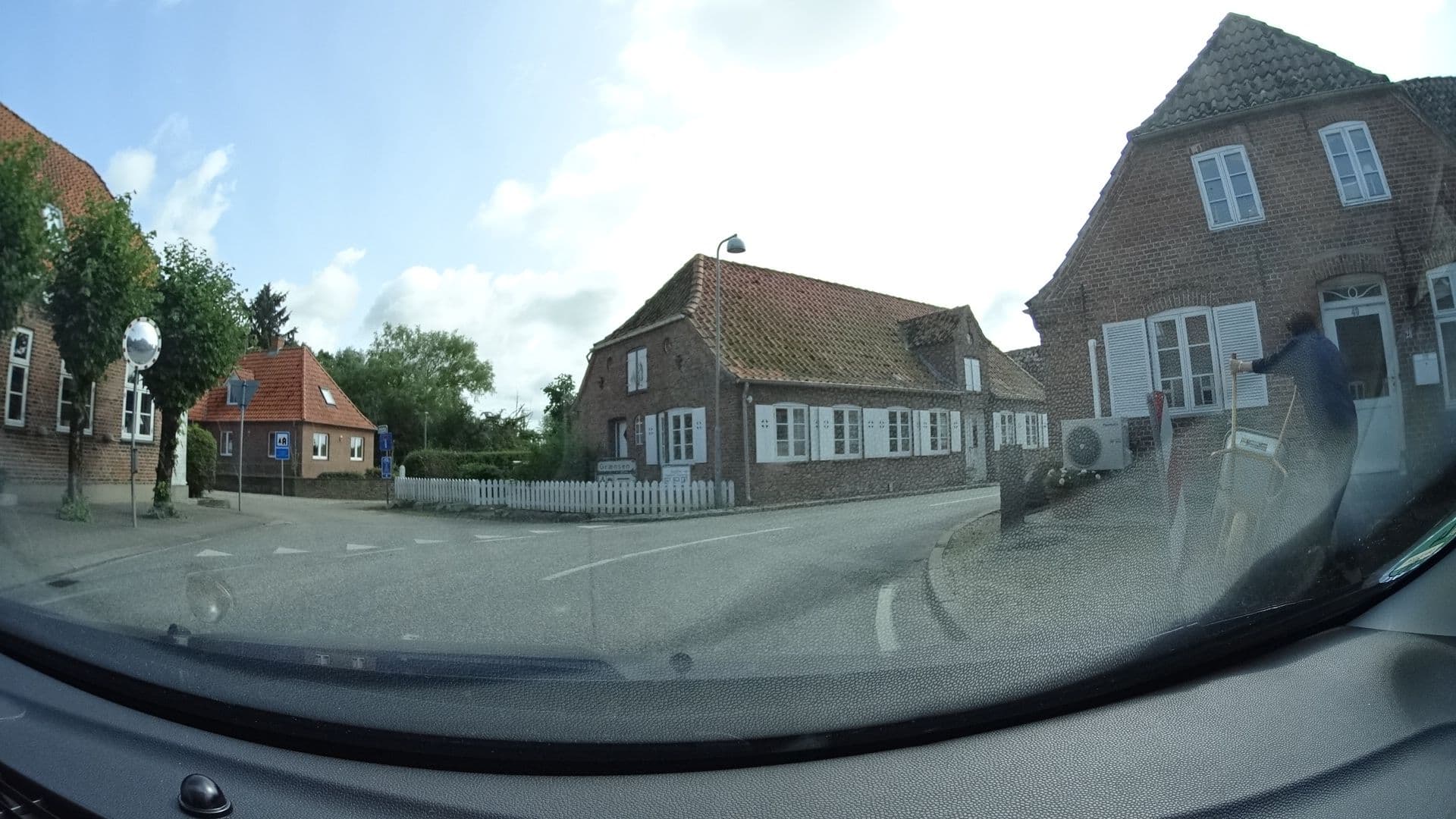 Street view near Hostel Rudbøl, Højer — © sashazykov (CC BY-SA · Mapillary)