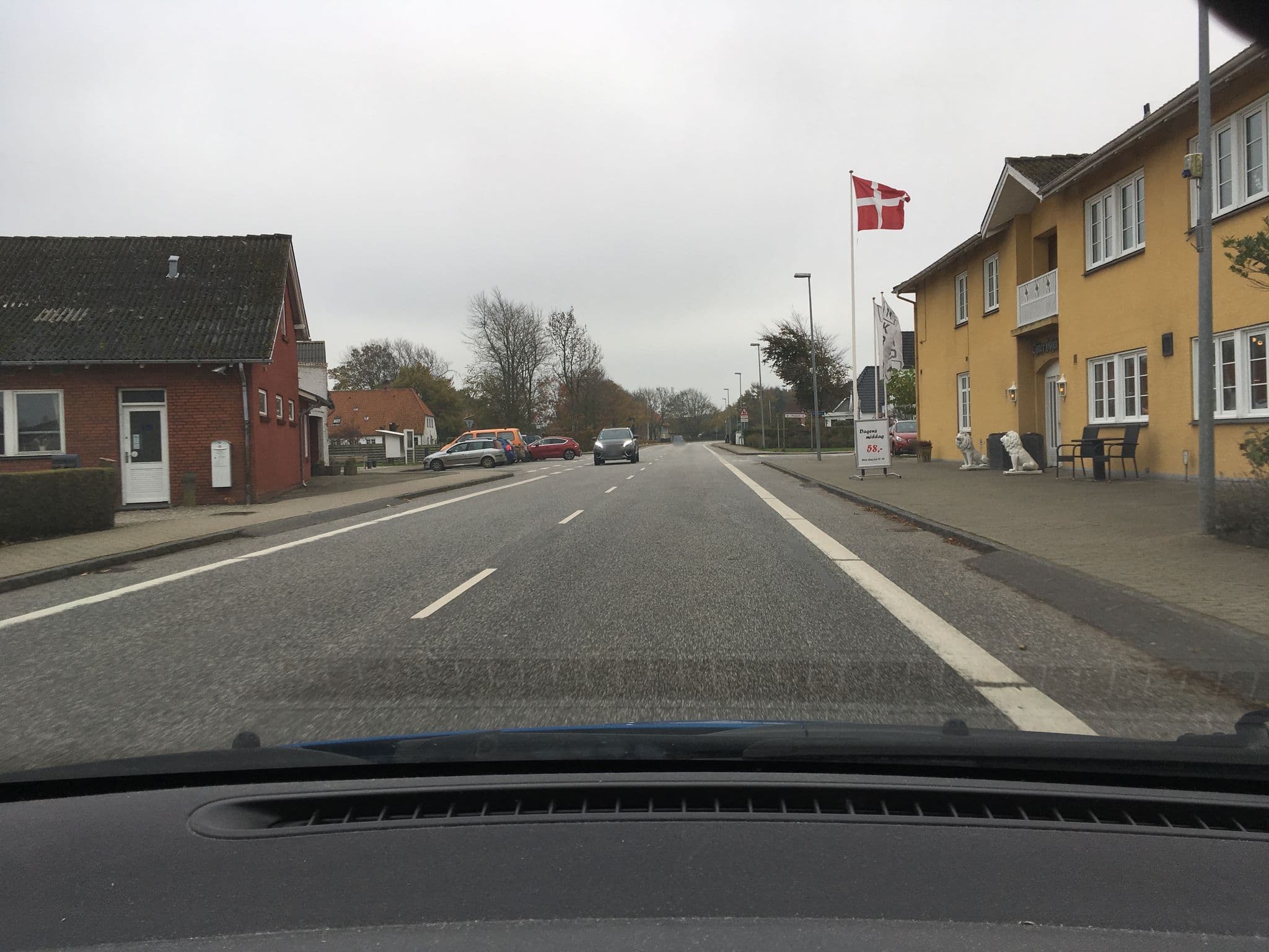 Street view near øster højst kro, Løgumkloster — © hotteliene (CC BY-SA · Mapillary)