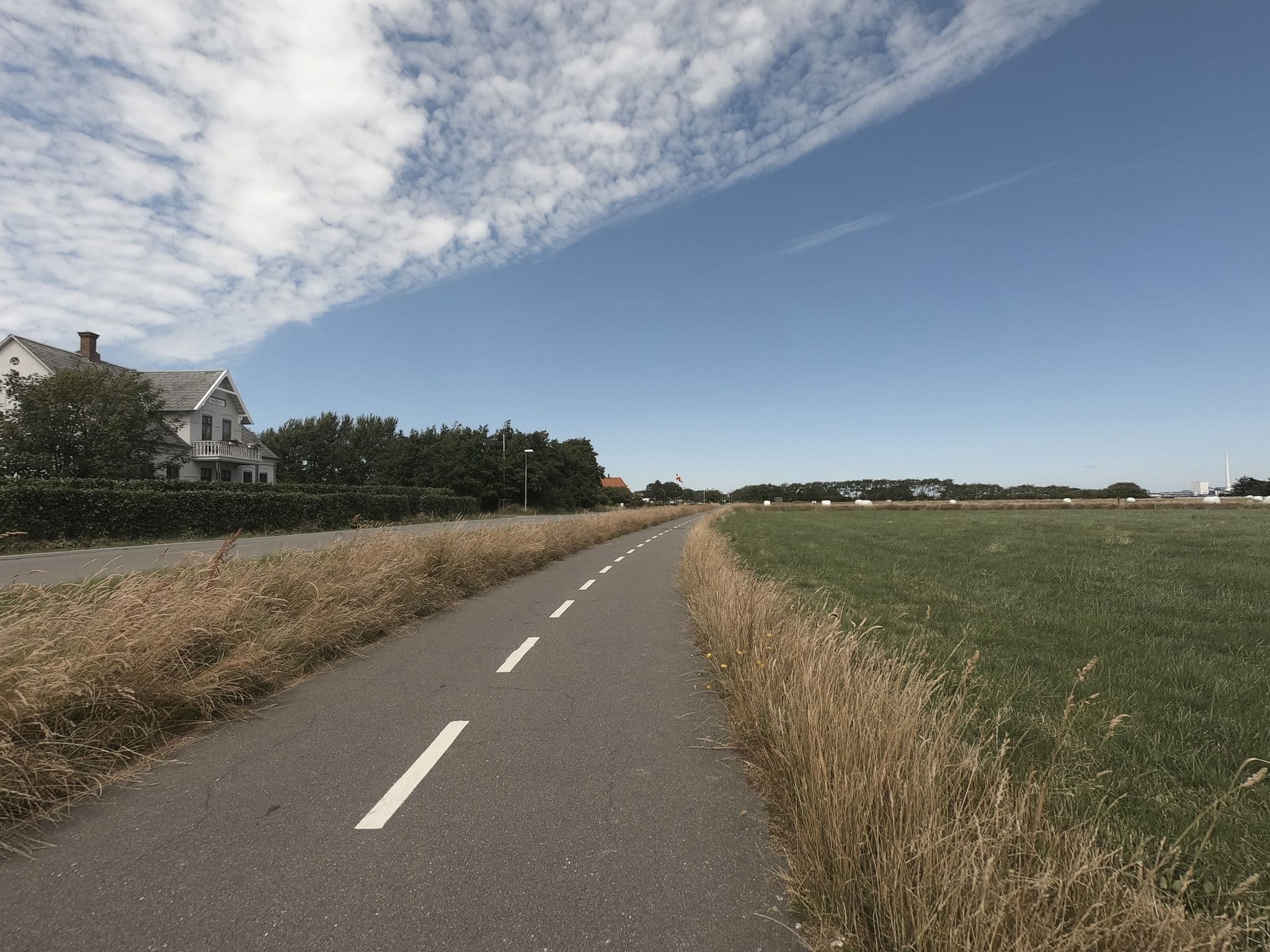 Street view near Rødgaard Bed & Breakfast, Nordby — © neogeografen (CC BY-SA · Mapillary)