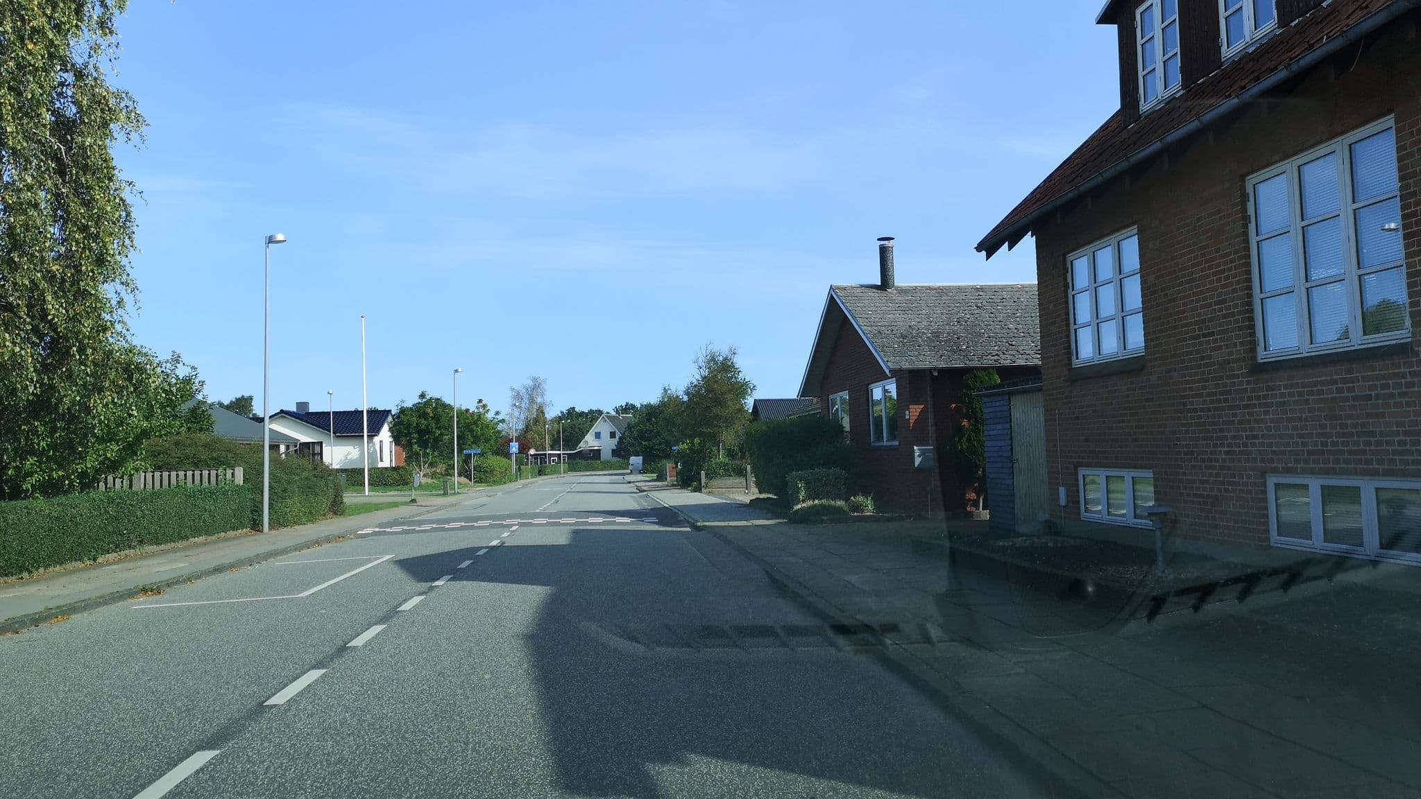 Street view near Mom`s Bed & Breakfast, Hammerum — © dk72 (CC BY-SA · Mapillary)